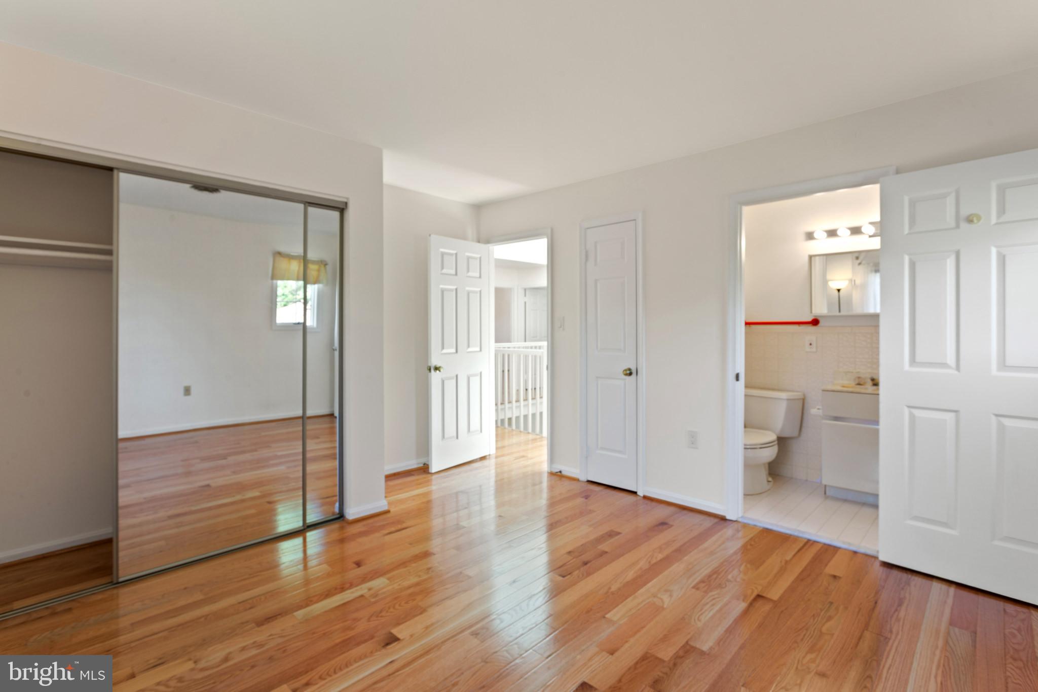 WINDMILL FARM - Residential