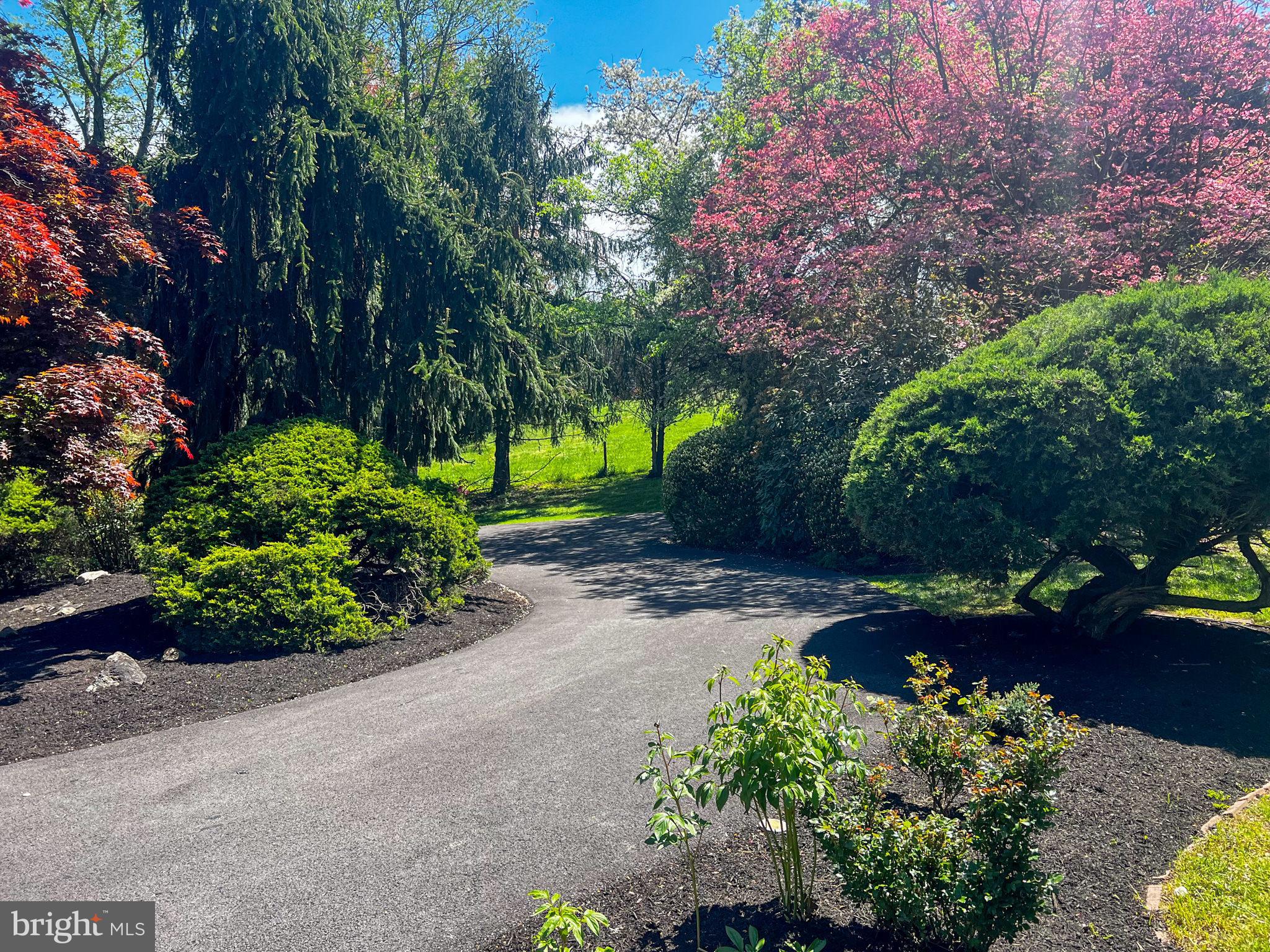 WINDMILL FARM - Residential