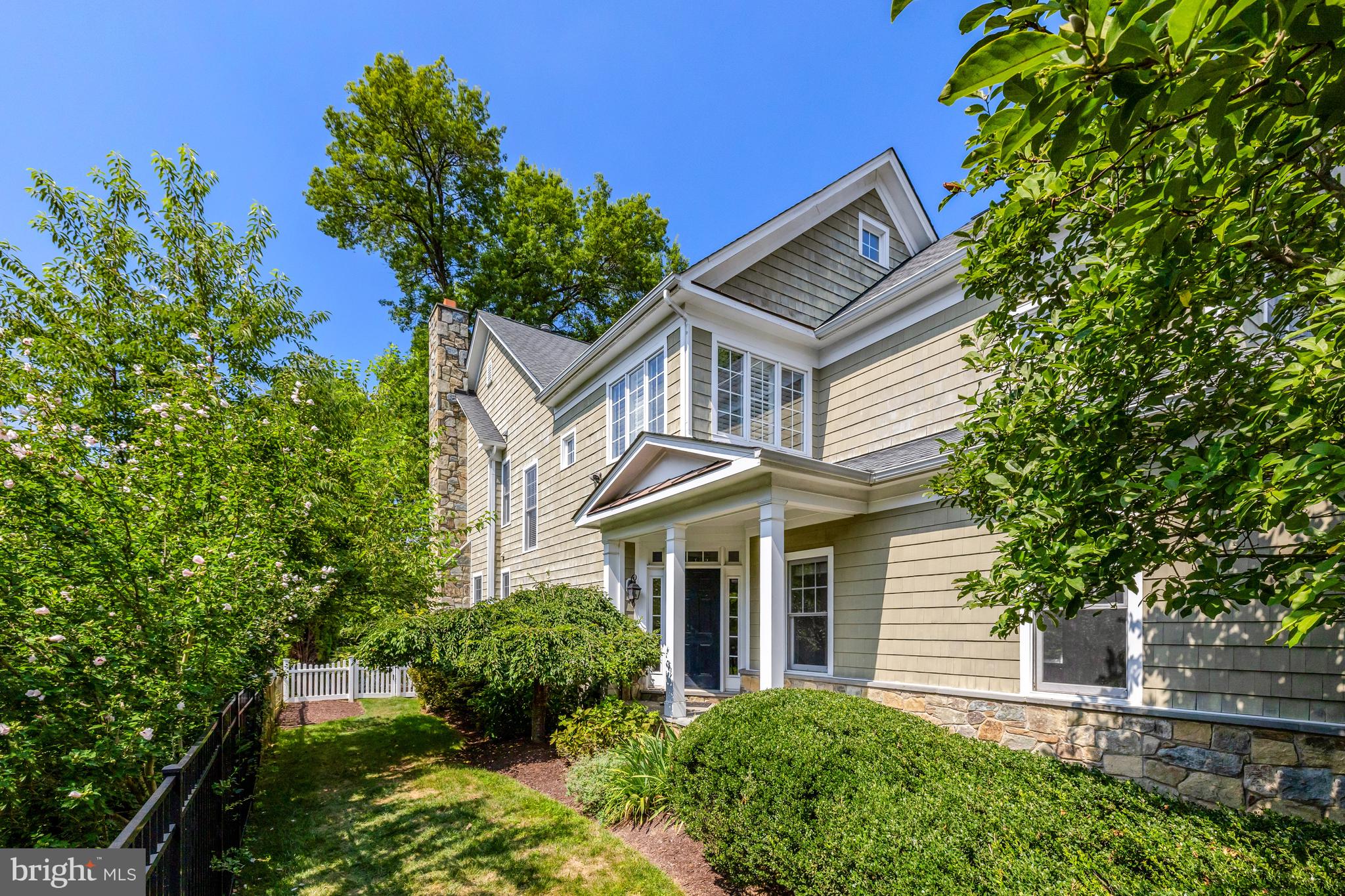 WEST MC LEAN - Residential