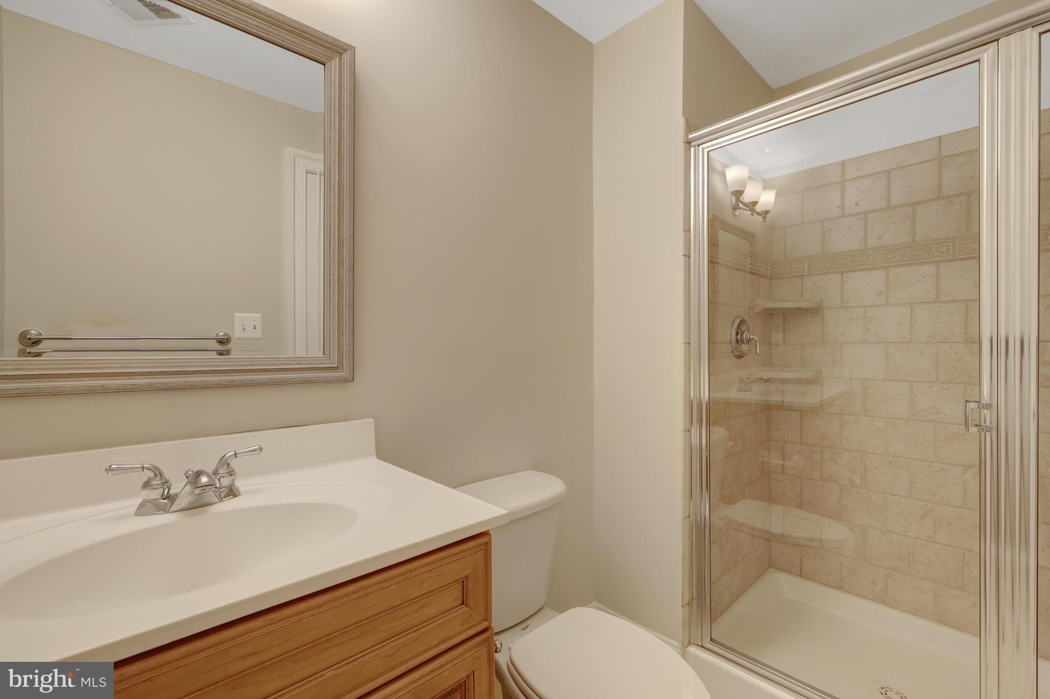 WEST MC LEAN - Residential