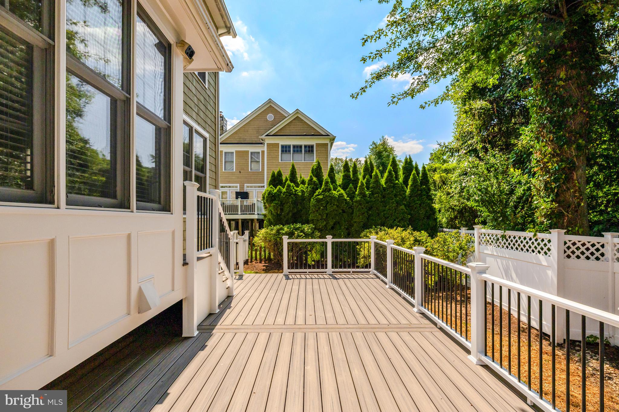 WEST MC LEAN - Residential