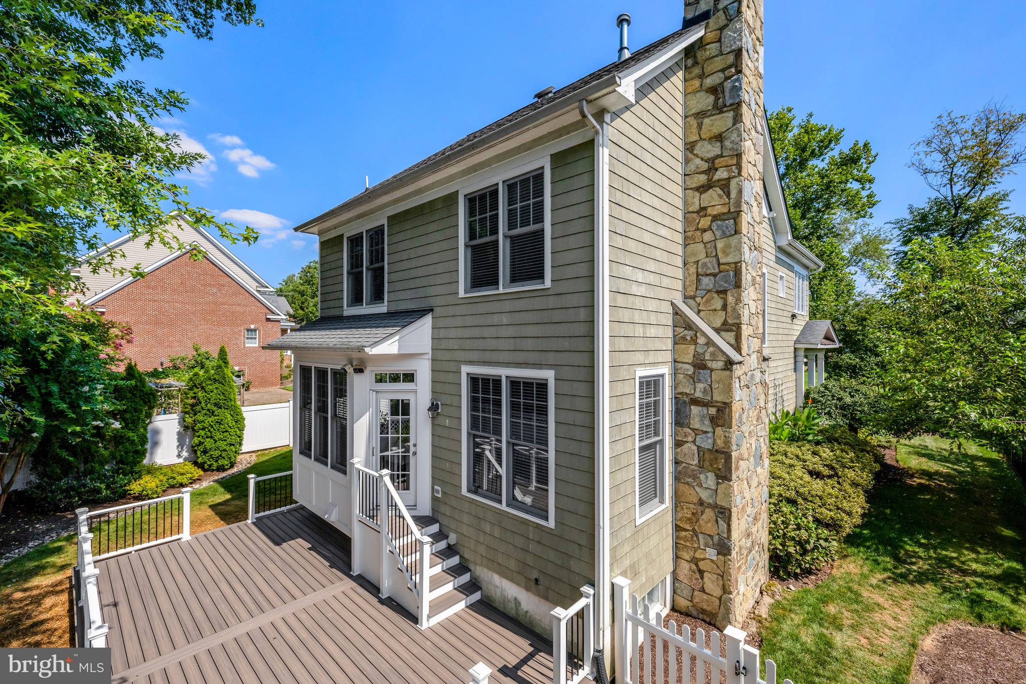 WEST MC LEAN - Residential