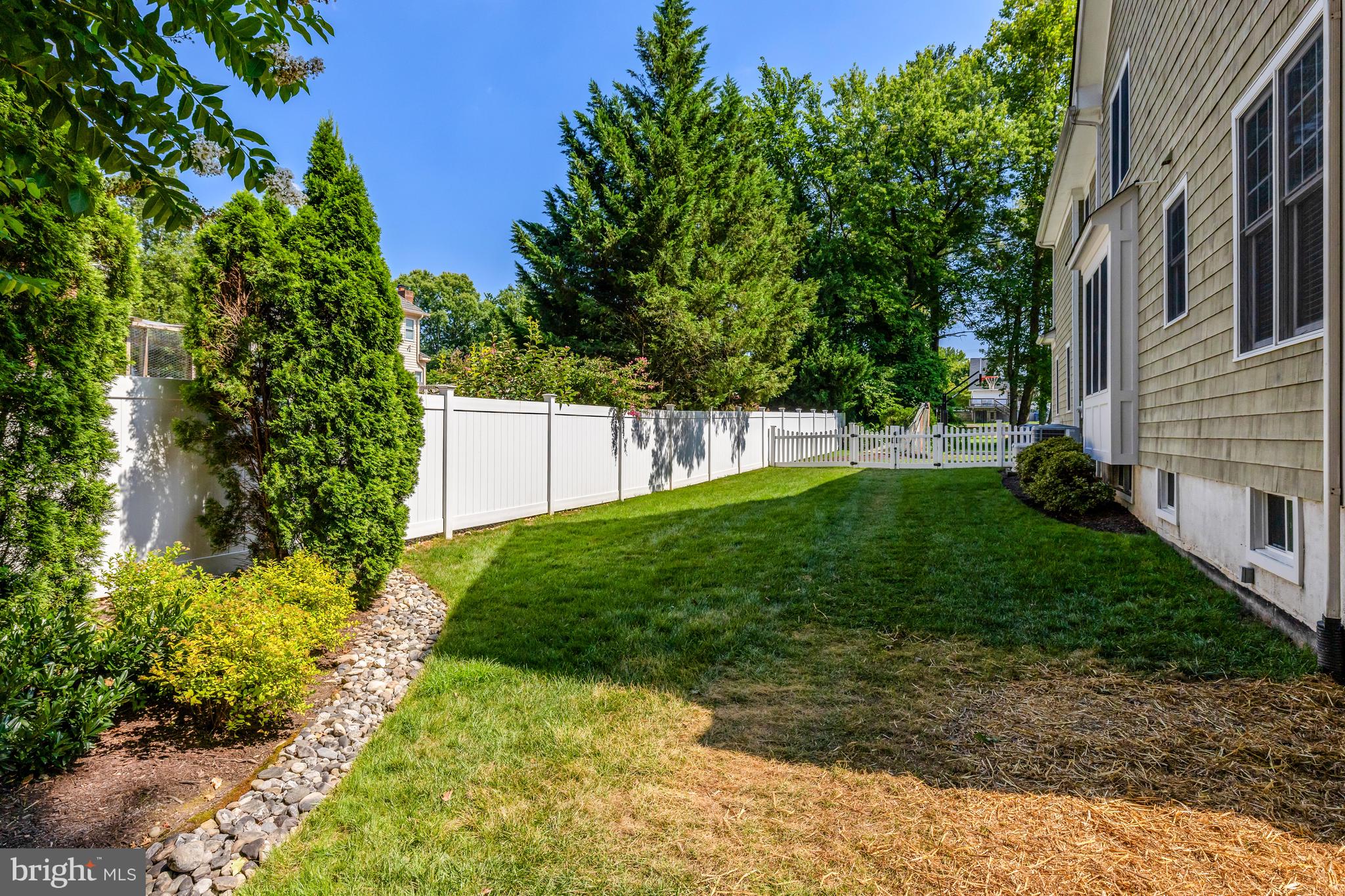 WEST MC LEAN - Residential