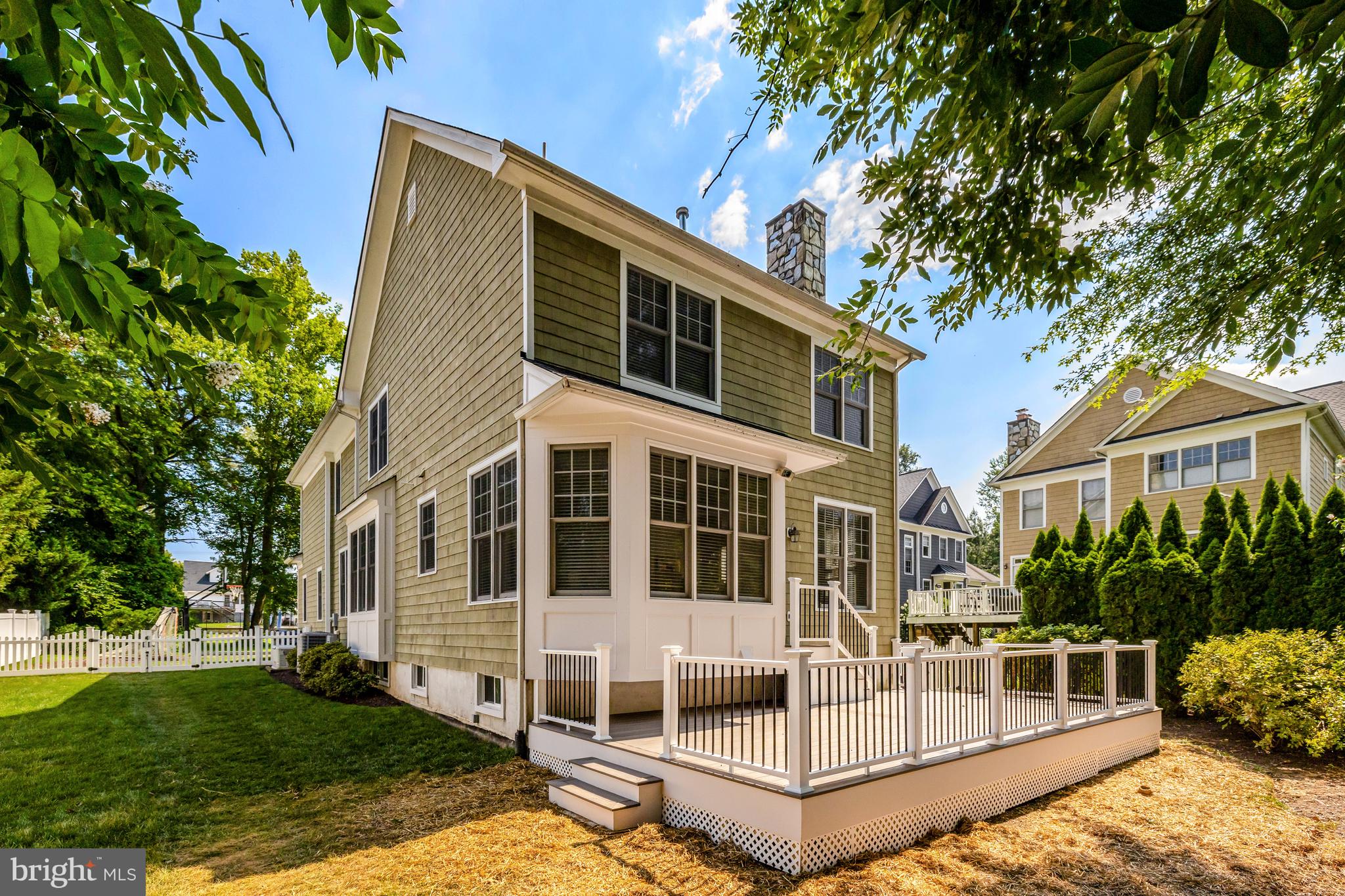 WEST MC LEAN - Residential