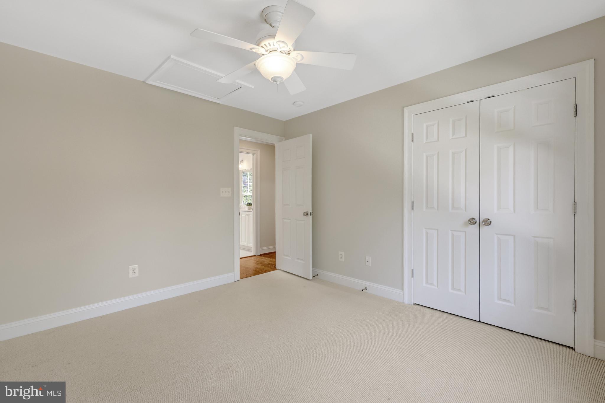 WEST MC LEAN - Residential