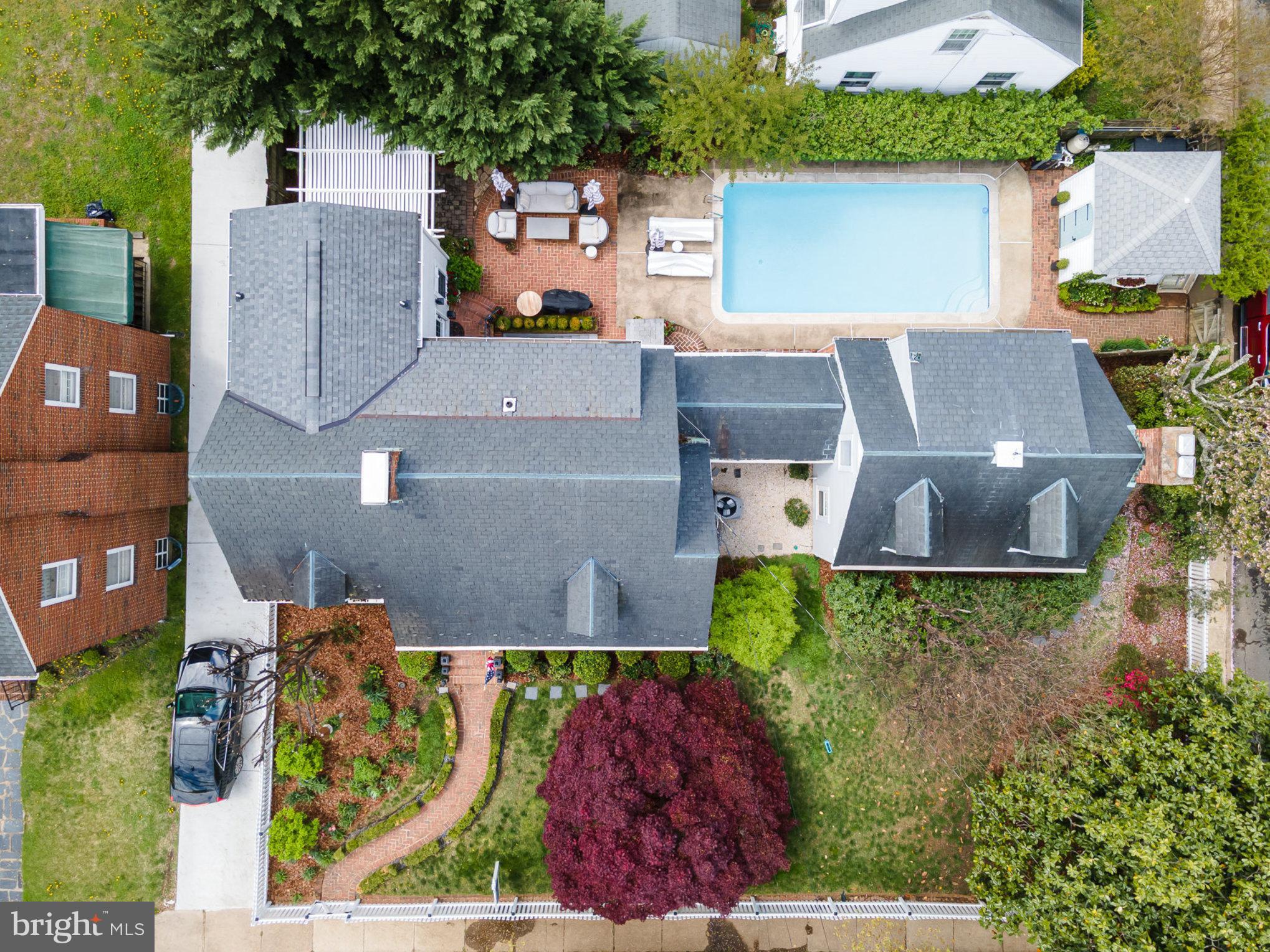 HISTORIC  DOWNTOWN FREDERICKSBURG - Residential