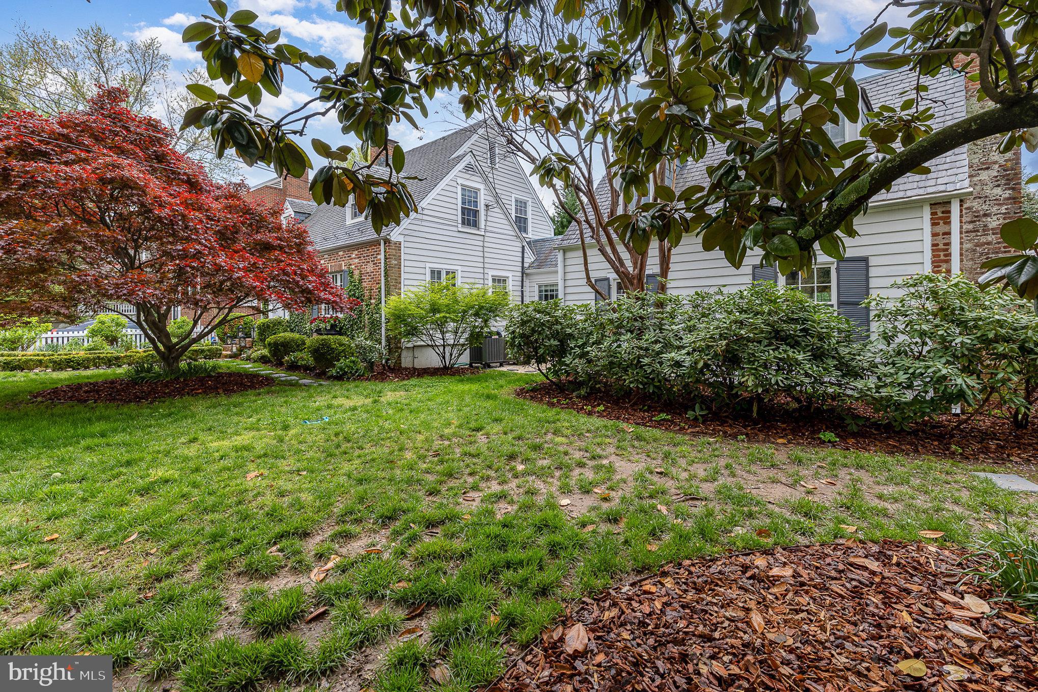 HISTORIC  DOWNTOWN FREDERICKSBURG - Residential