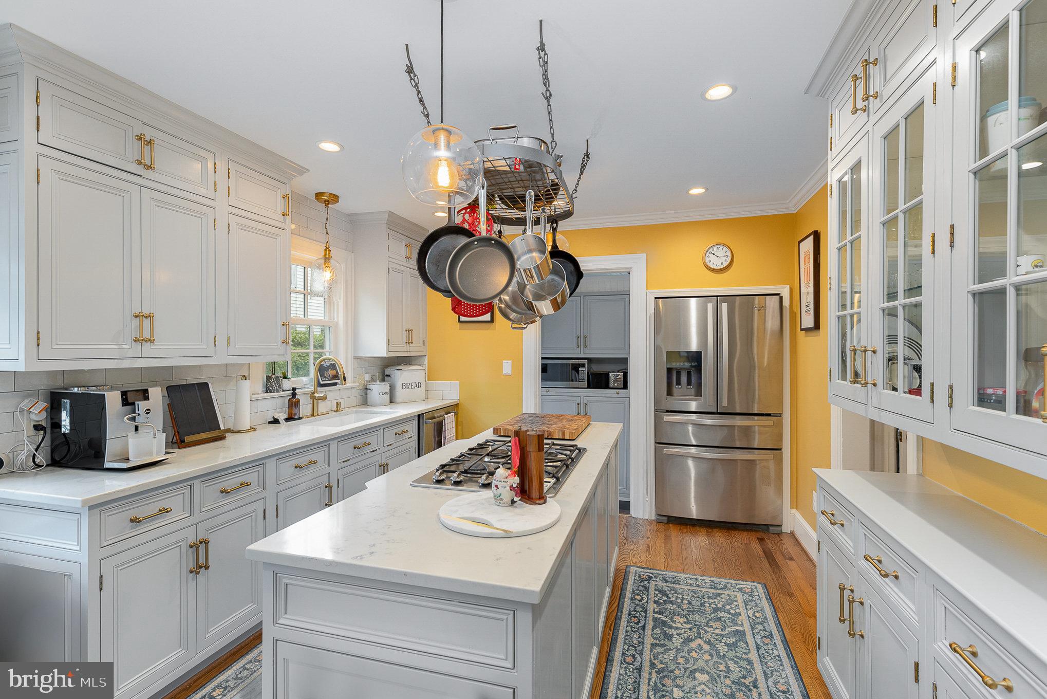 HISTORIC  DOWNTOWN FREDERICKSBURG - Residential