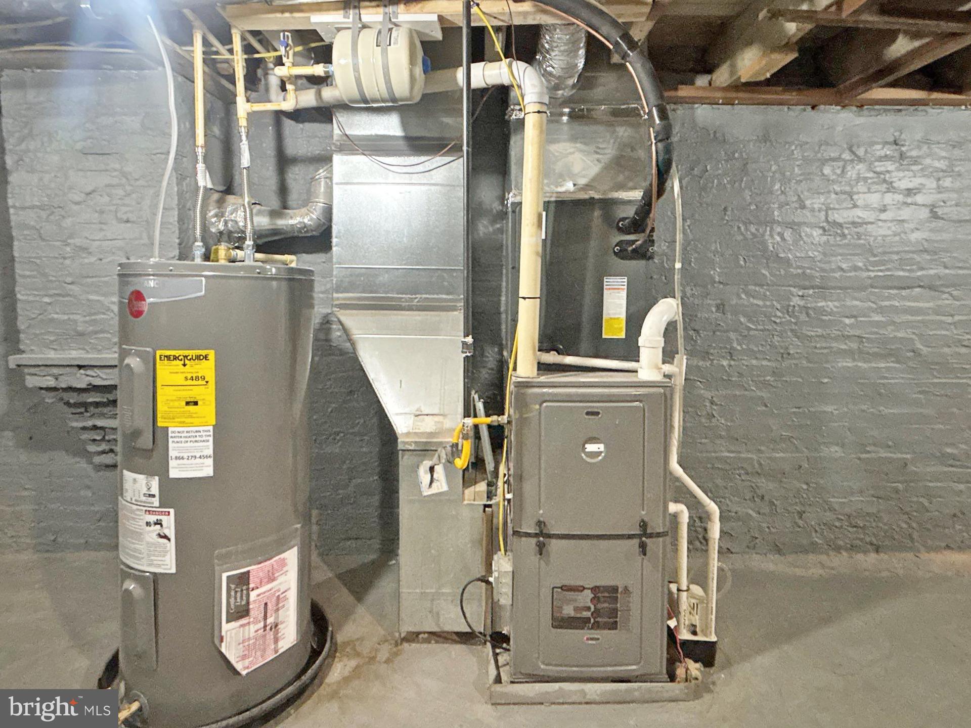 EAST MONUMENT HISTORIC DISTRICT - Residential