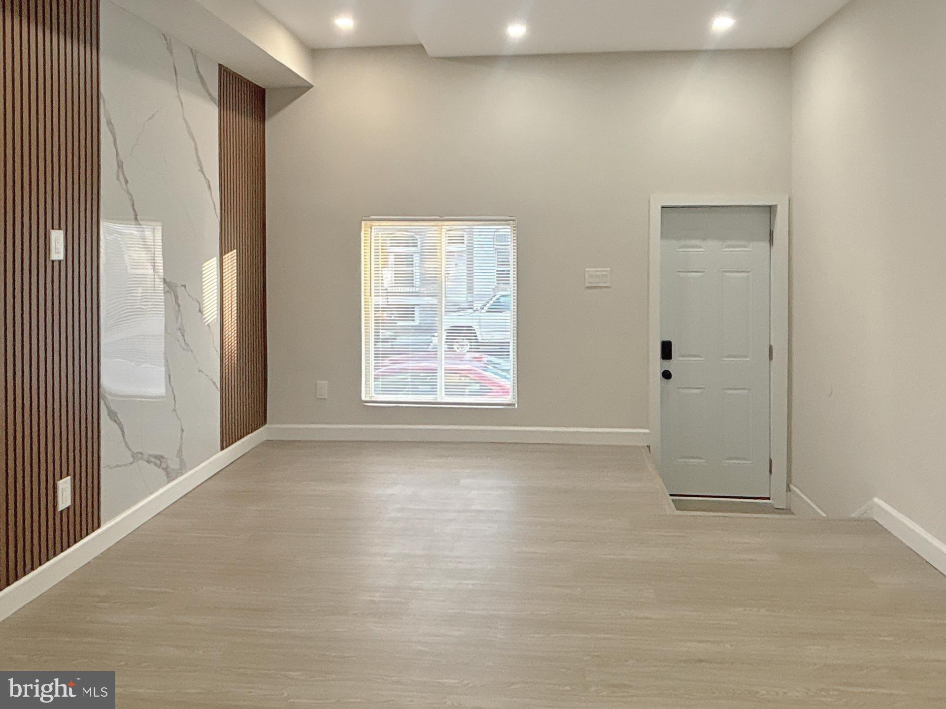 EAST MONUMENT HISTORIC DISTRICT - Residential