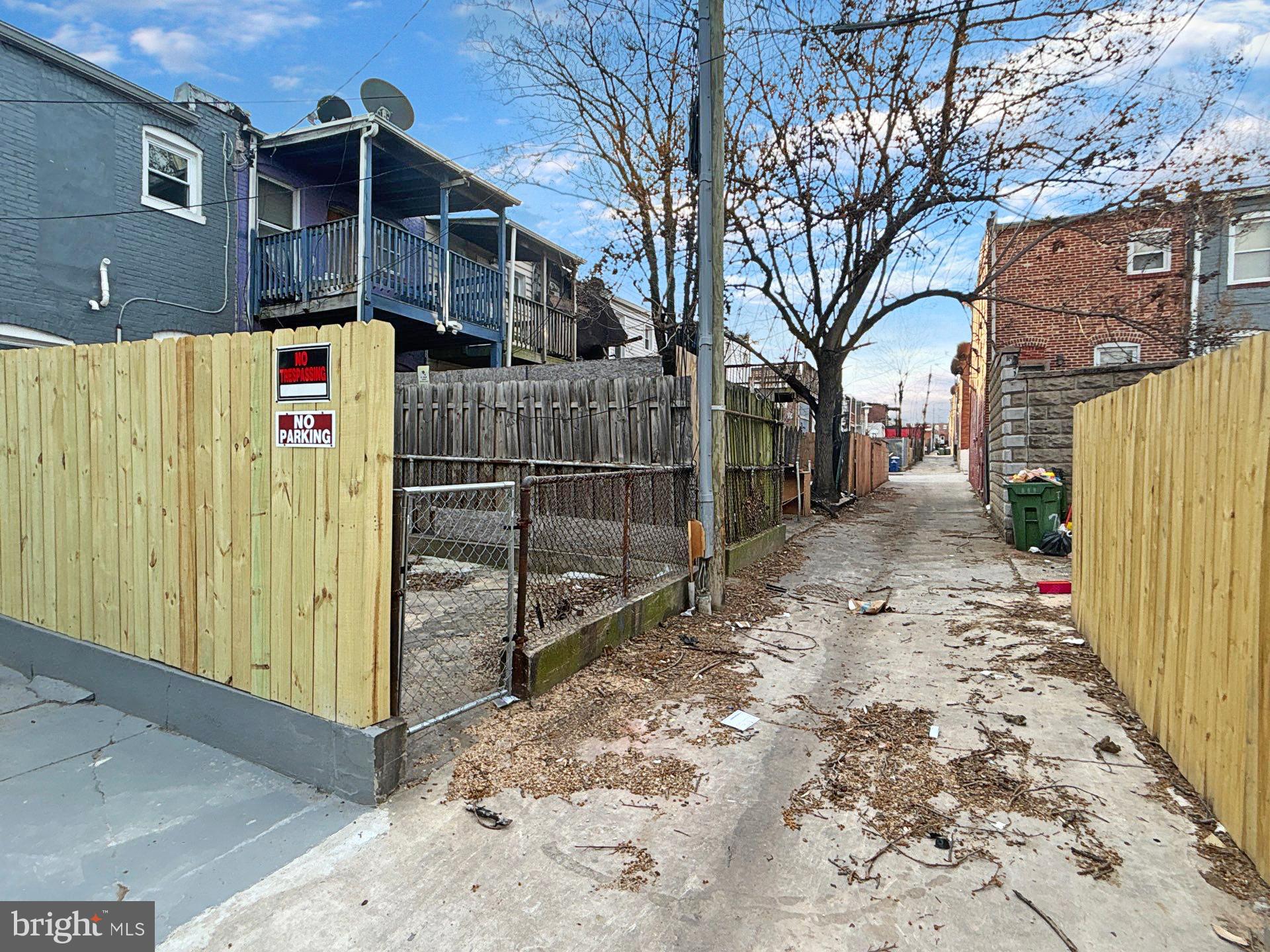 EAST MONUMENT HISTORIC DISTRICT - Residential