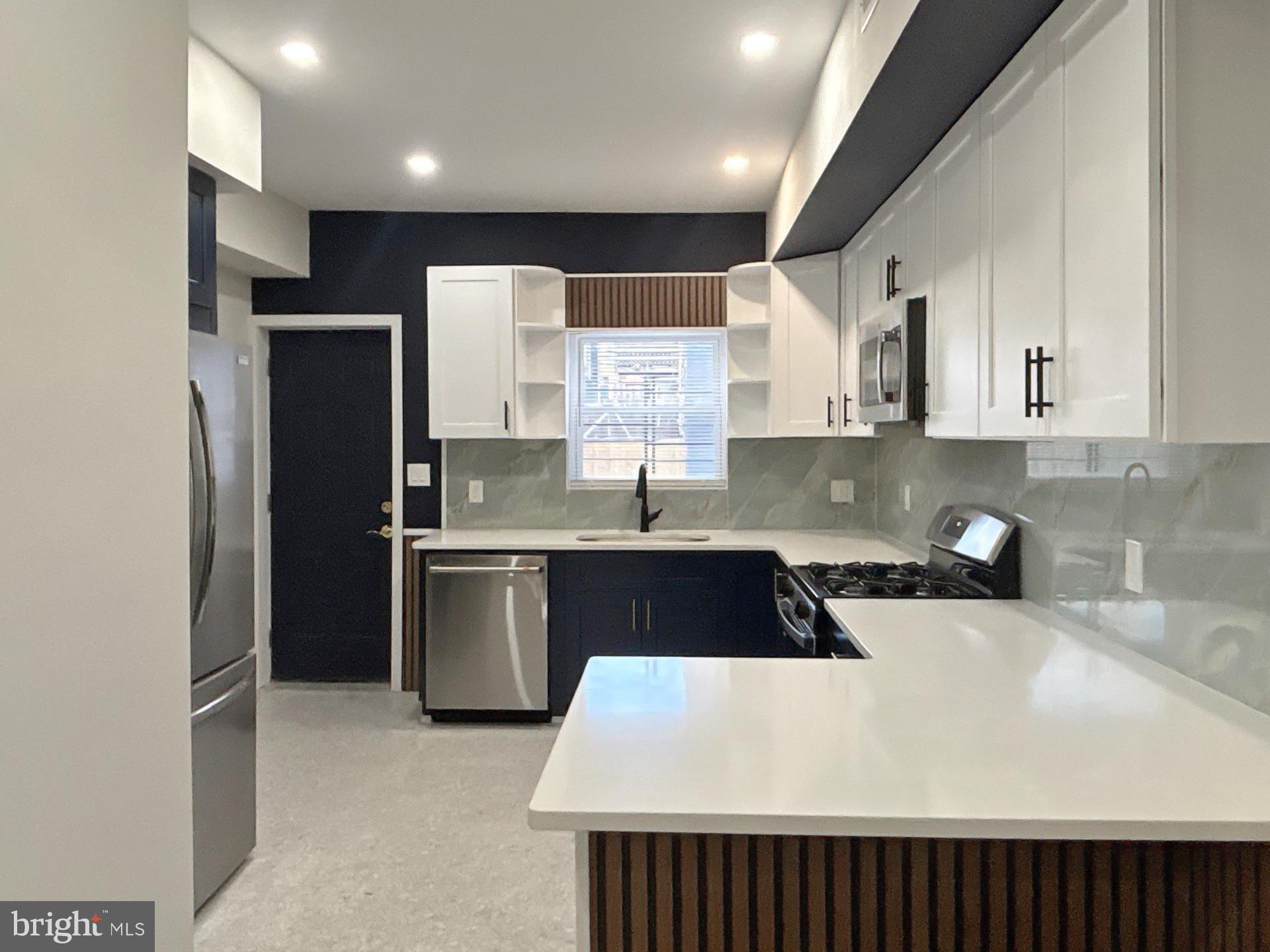 EAST MONUMENT HISTORIC DISTRICT - Residential