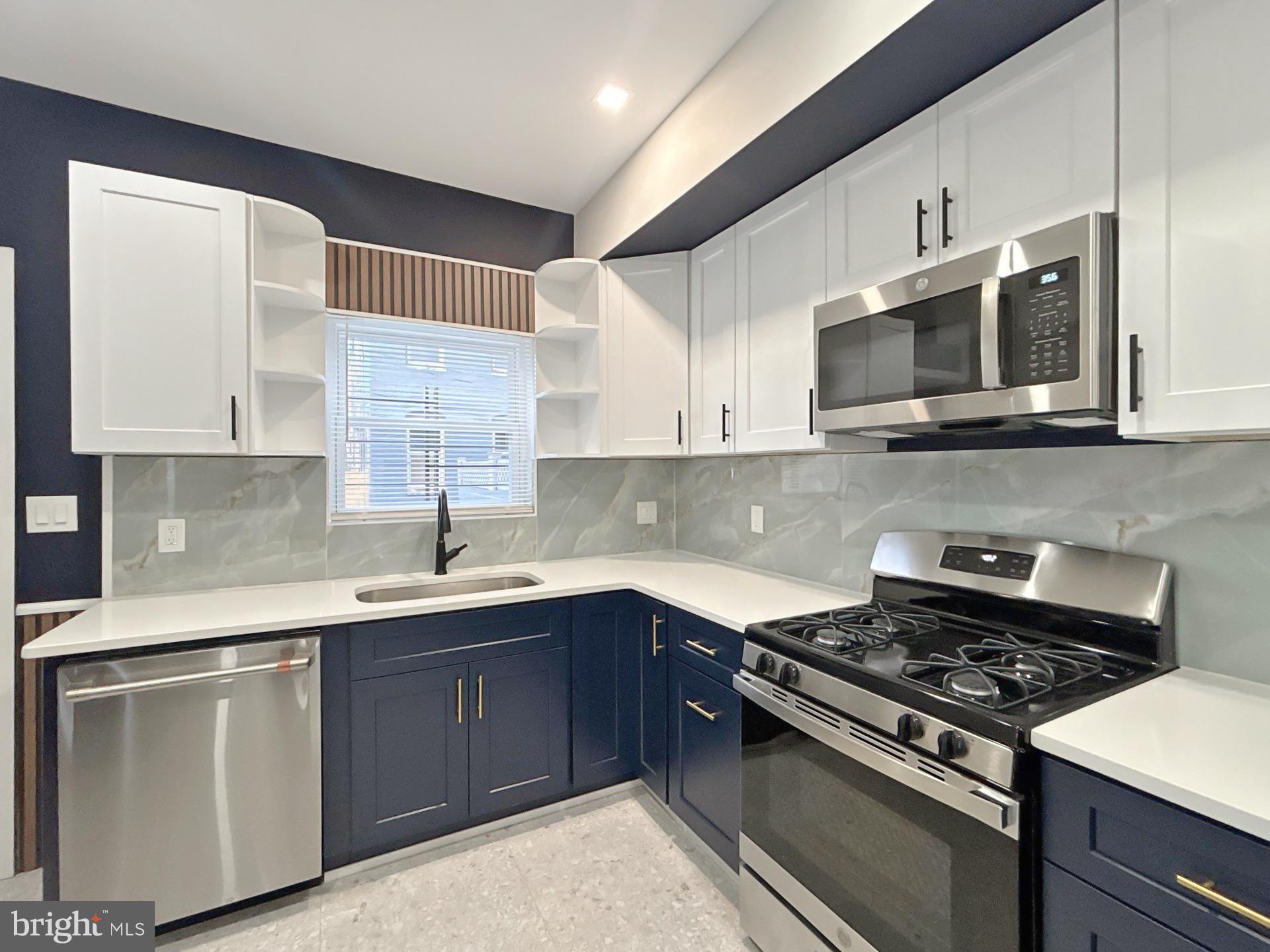 EAST MONUMENT HISTORIC DISTRICT - Residential