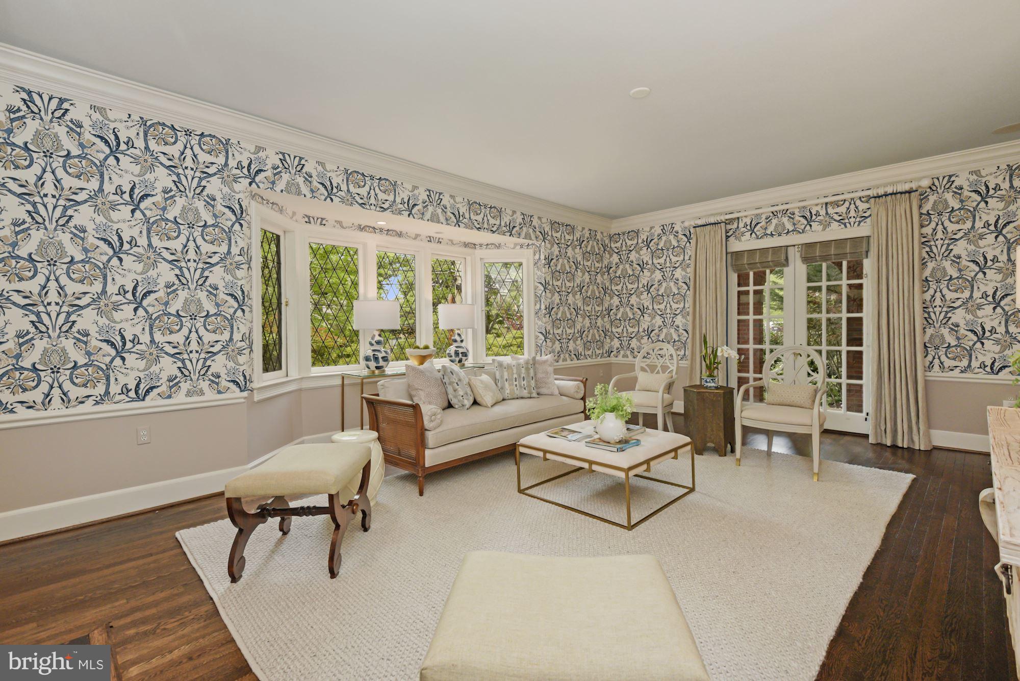 CHEVY CHASE - Residential