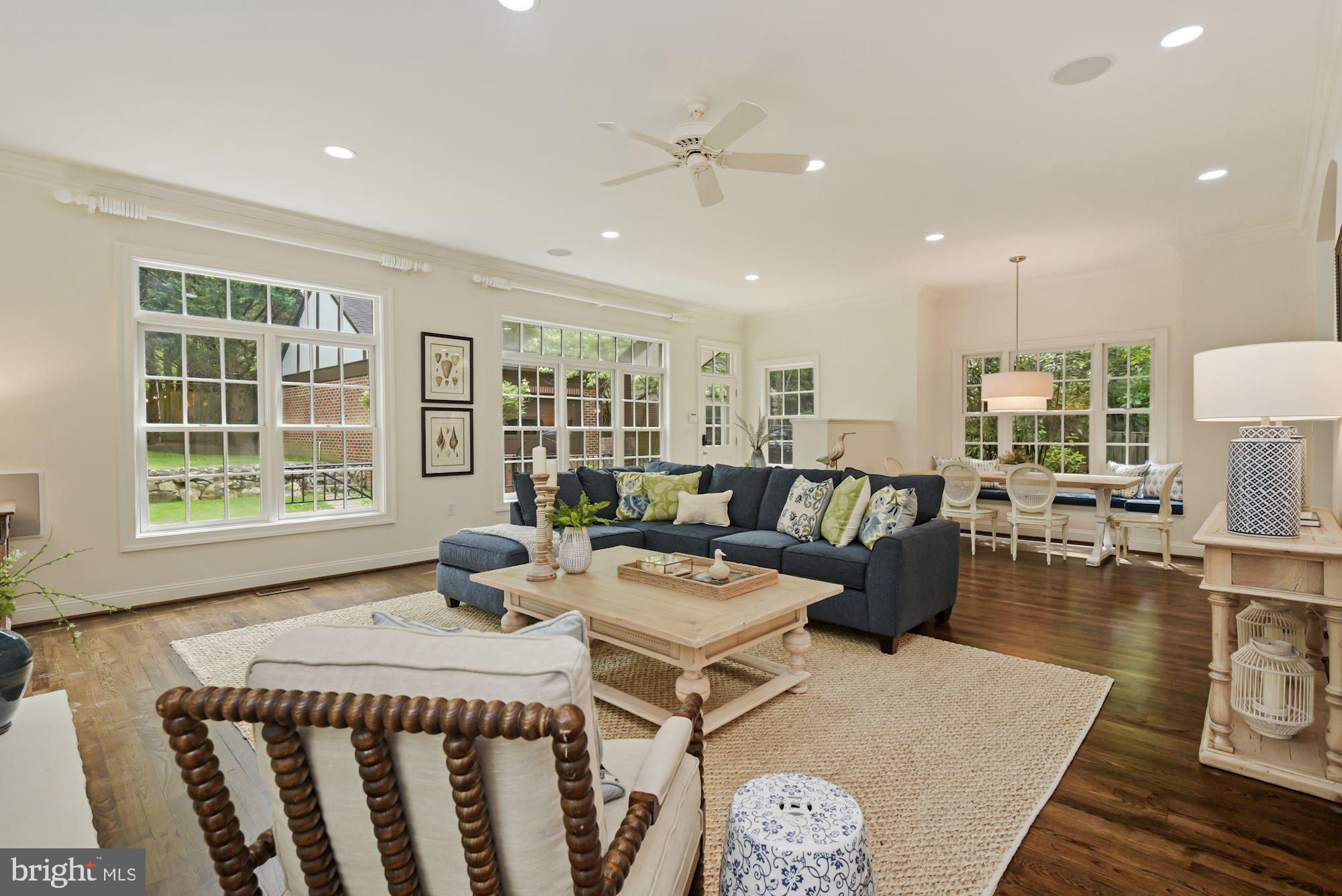 CHEVY CHASE - Residential