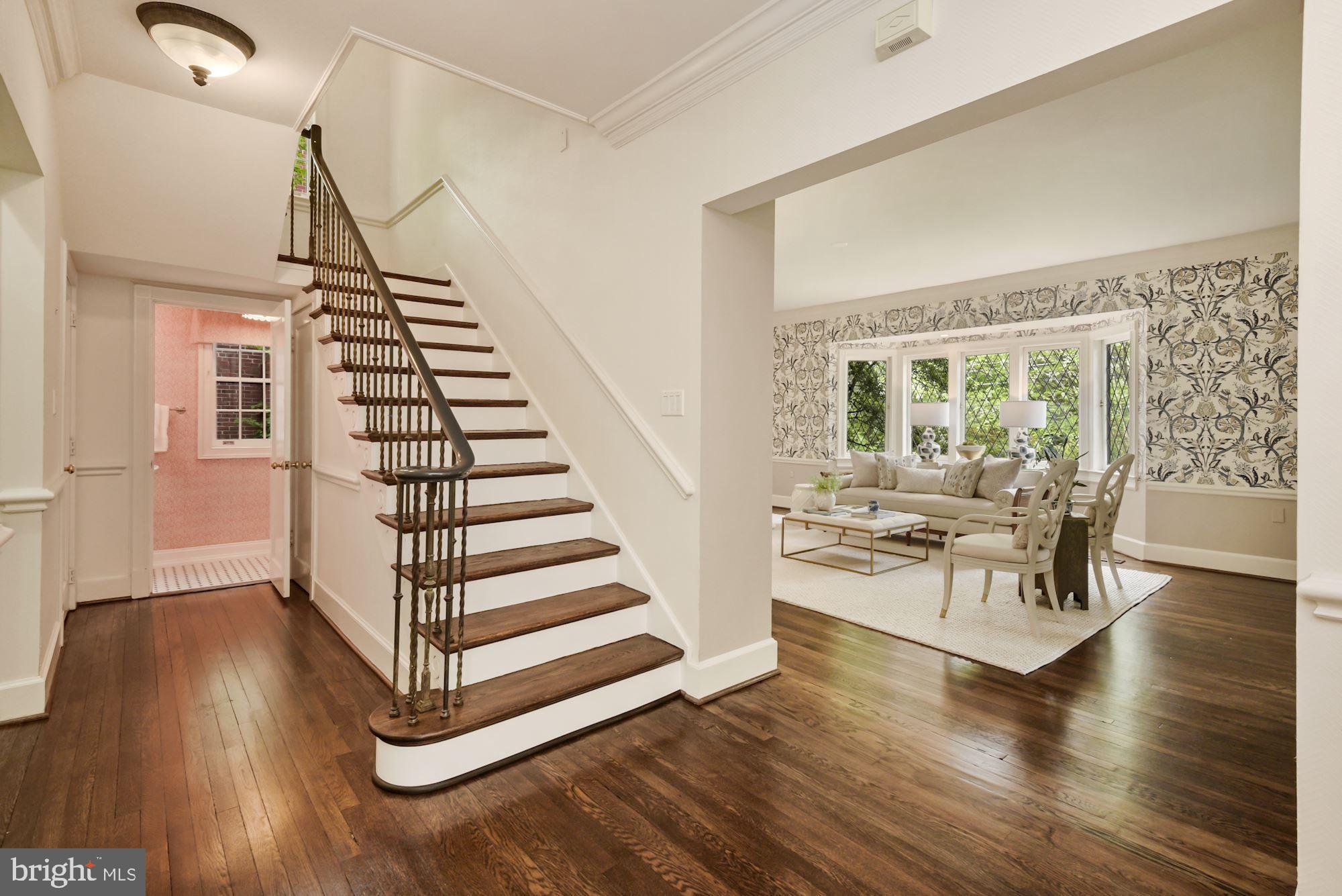 CHEVY CHASE - Residential