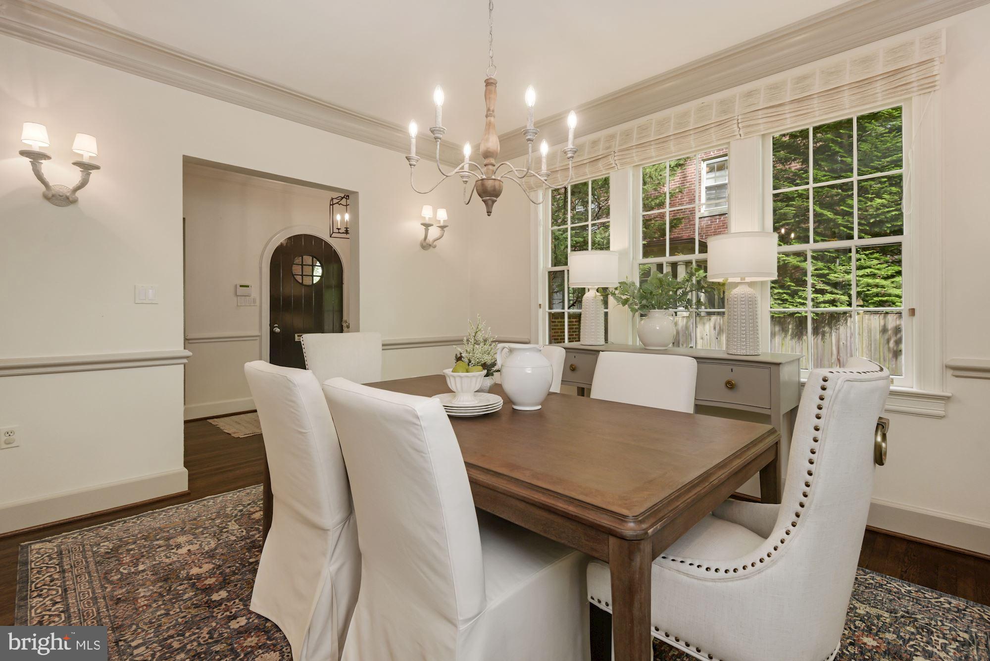 CHEVY CHASE - Residential