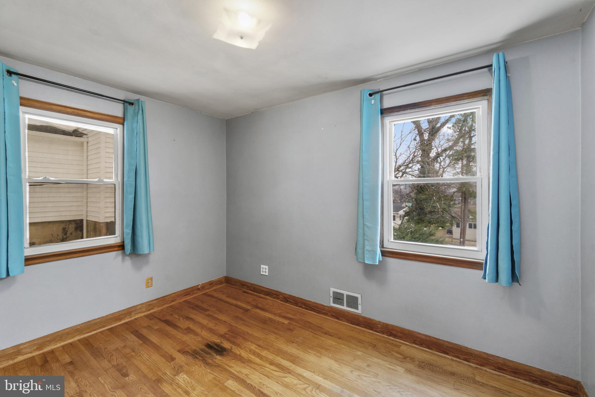 HALETHORPE - Residential