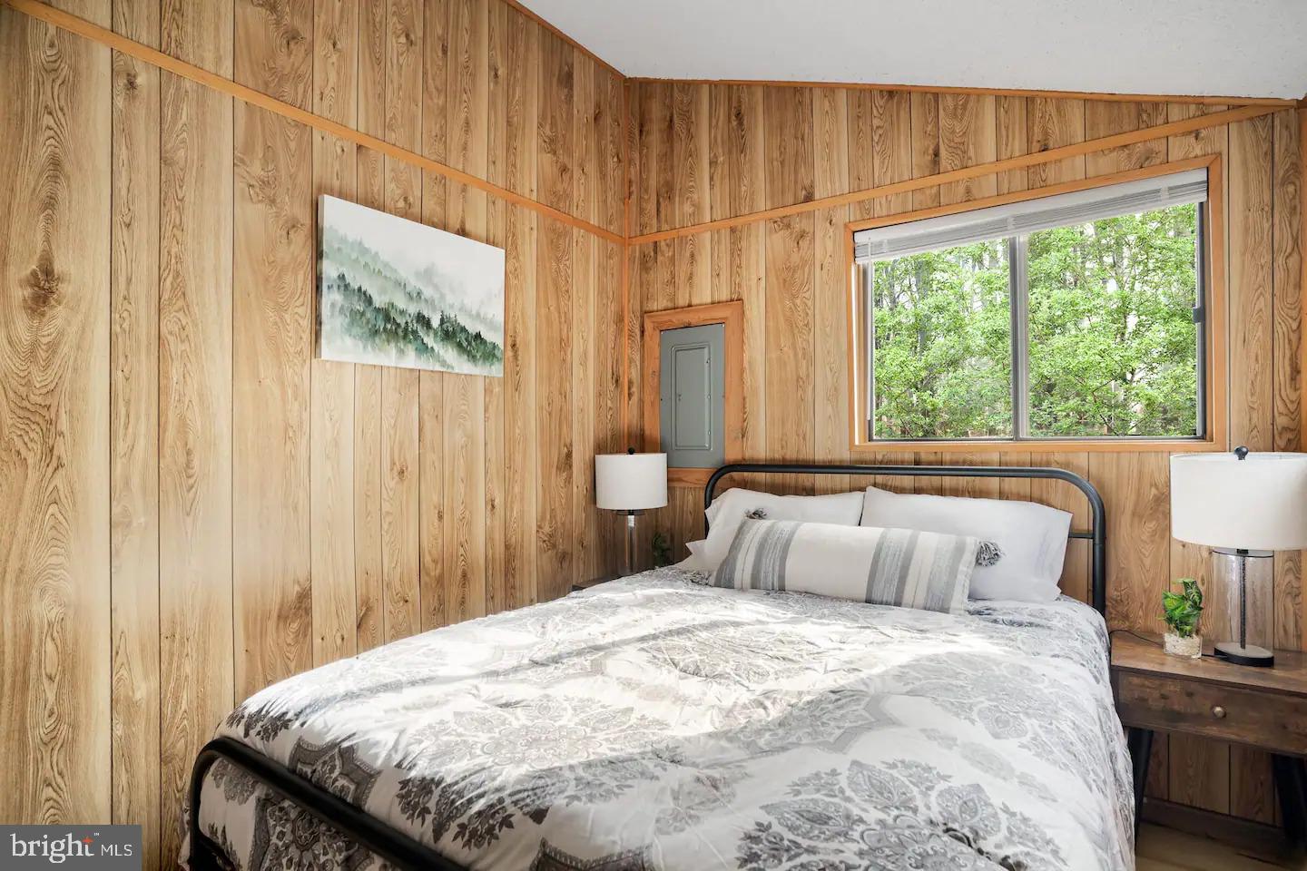 THE WOODS - Residential