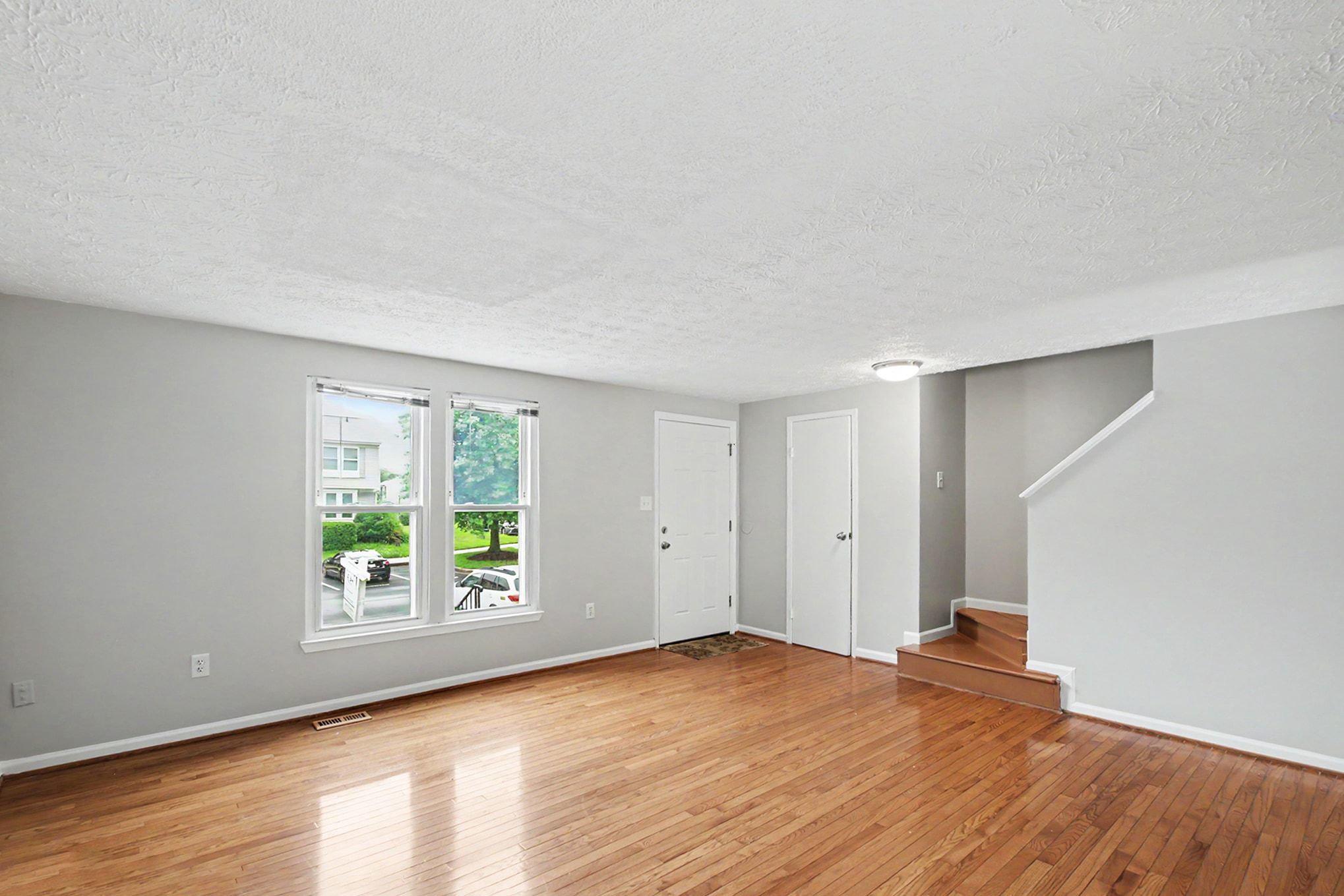 CALVERTON TOWNES - Residential