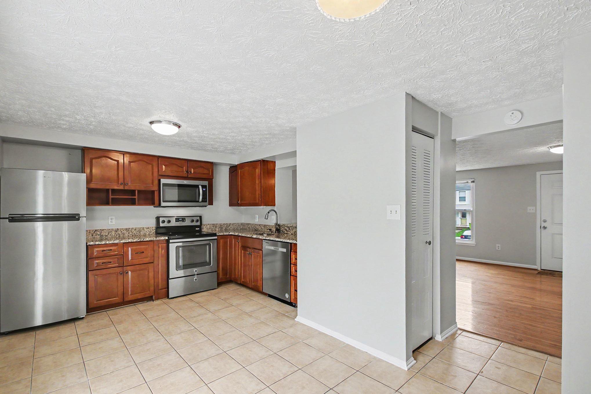 CALVERTON TOWNES - Residential