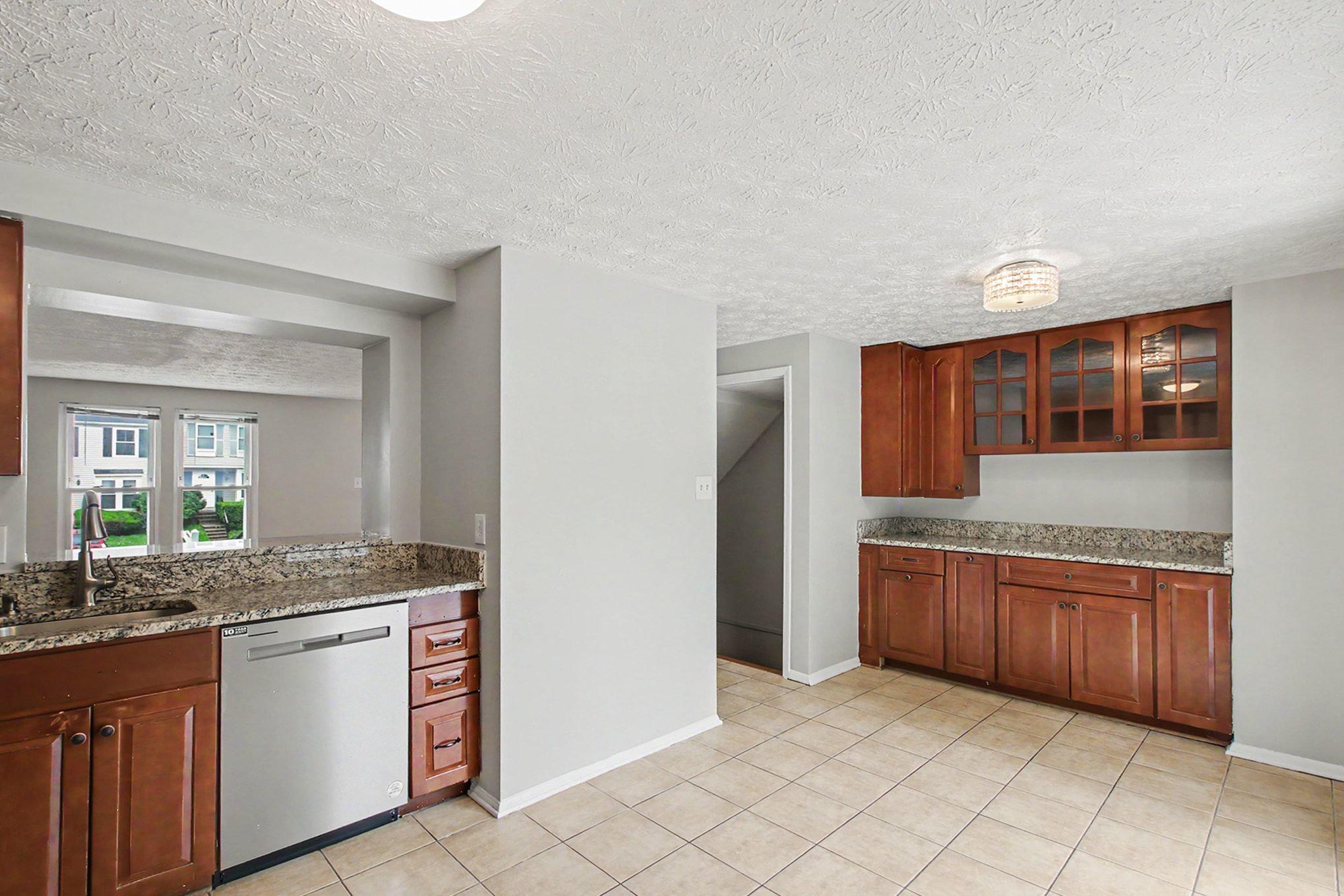 CALVERTON TOWNES - Residential