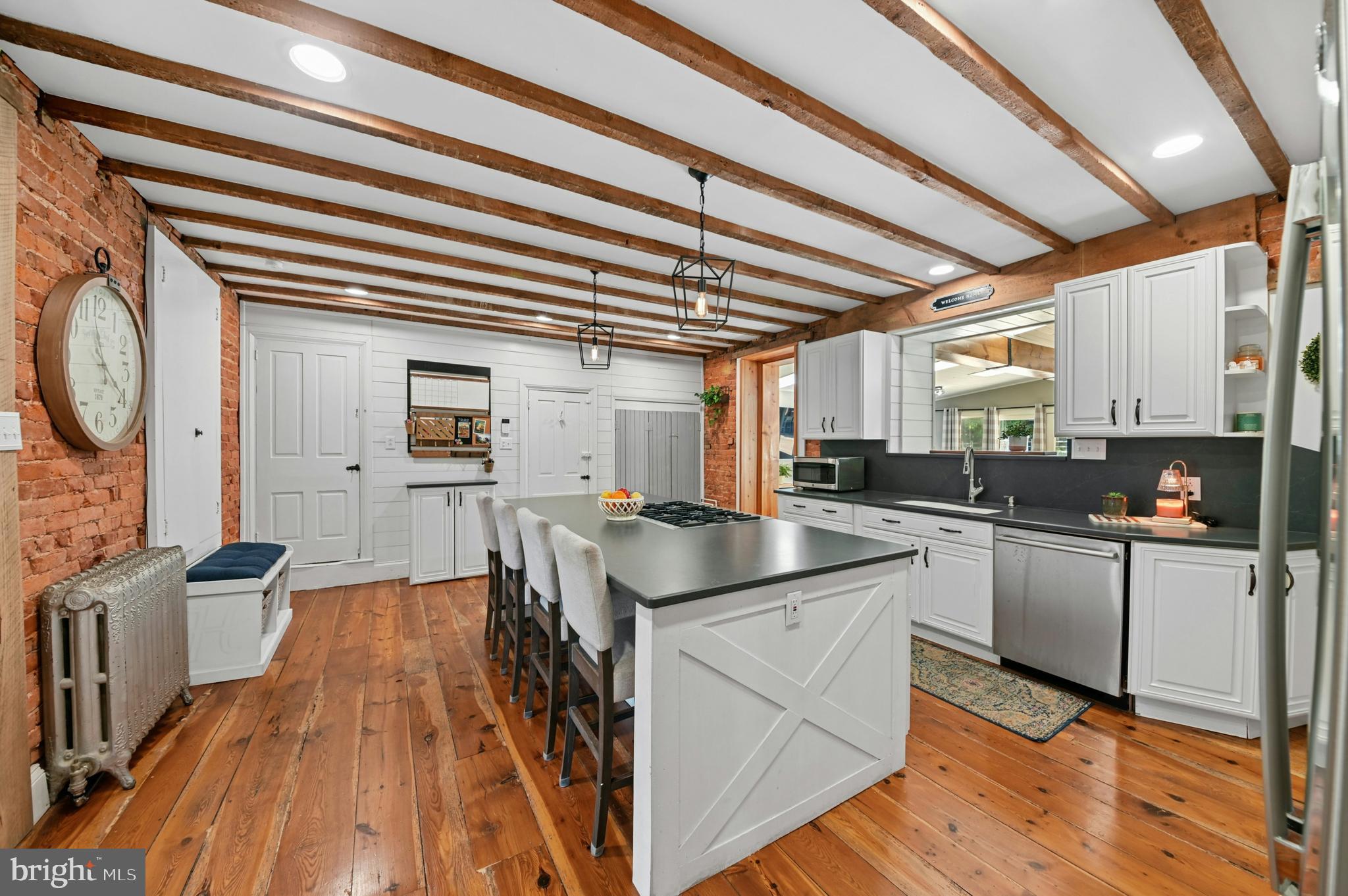 222 BASTIAN LANE