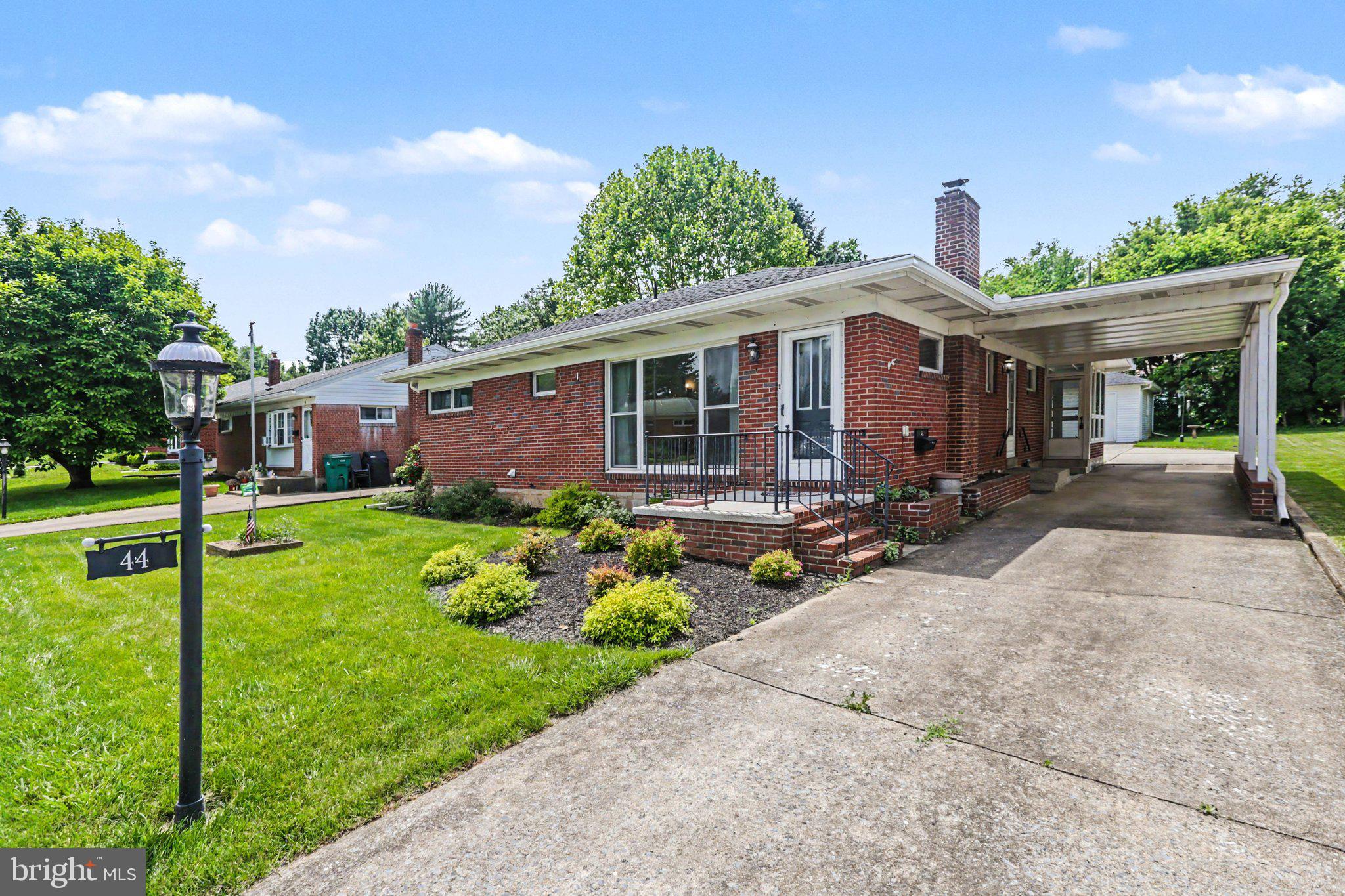 OAKWOOD PARK - Residential