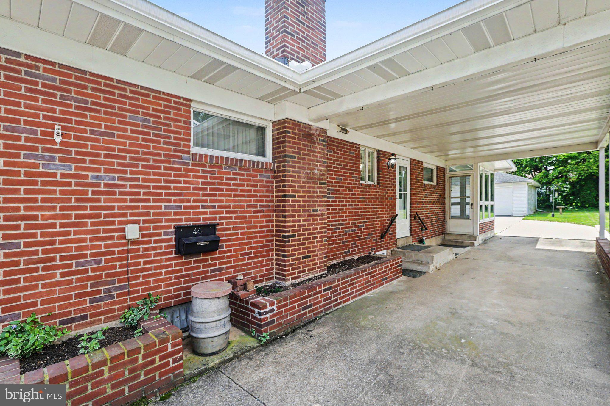 OAKWOOD PARK - Residential