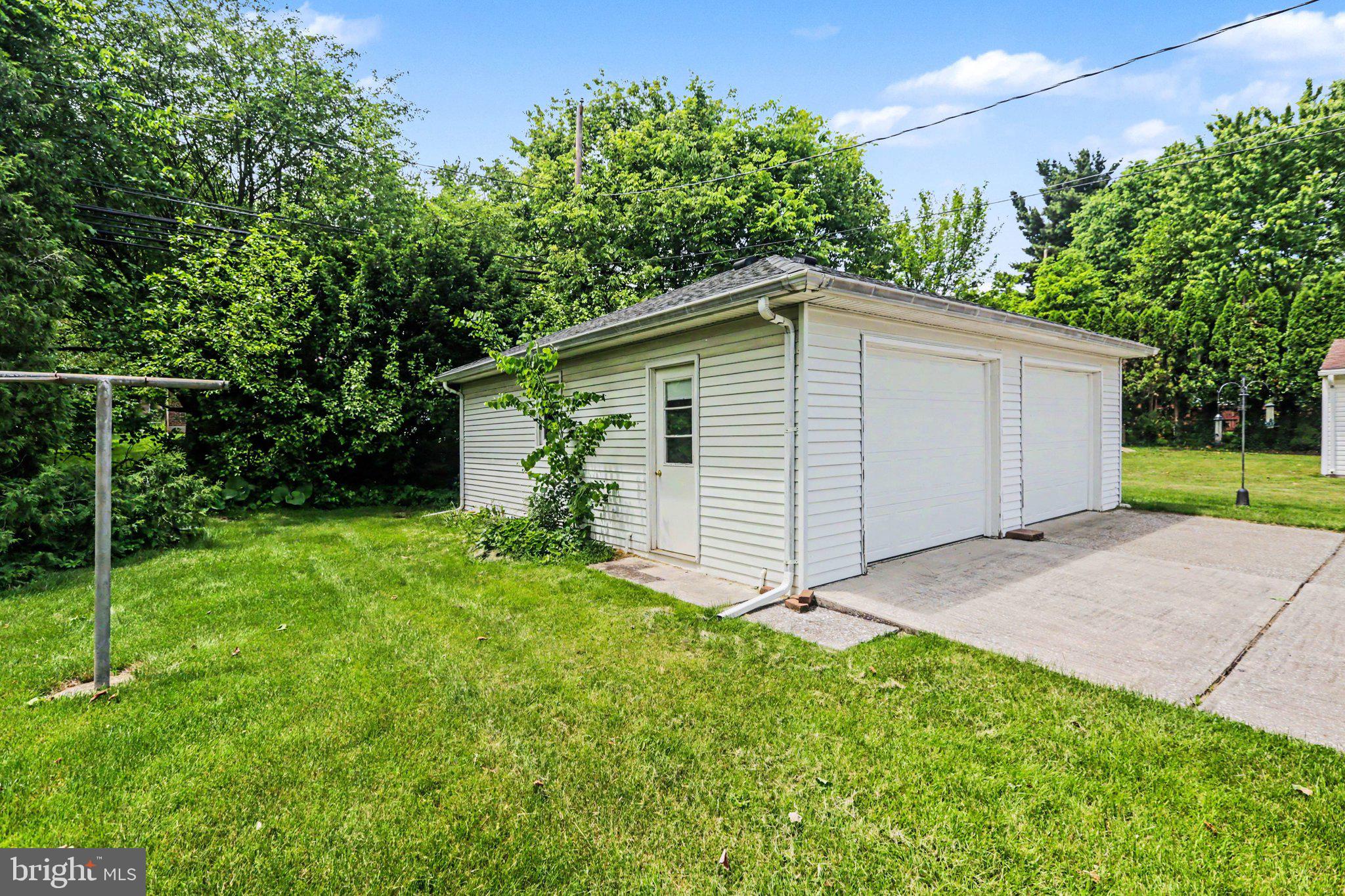 OAKWOOD PARK - Residential