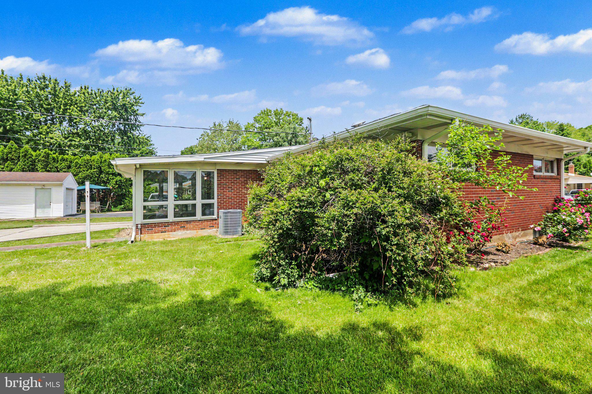 OAKWOOD PARK - Residential
