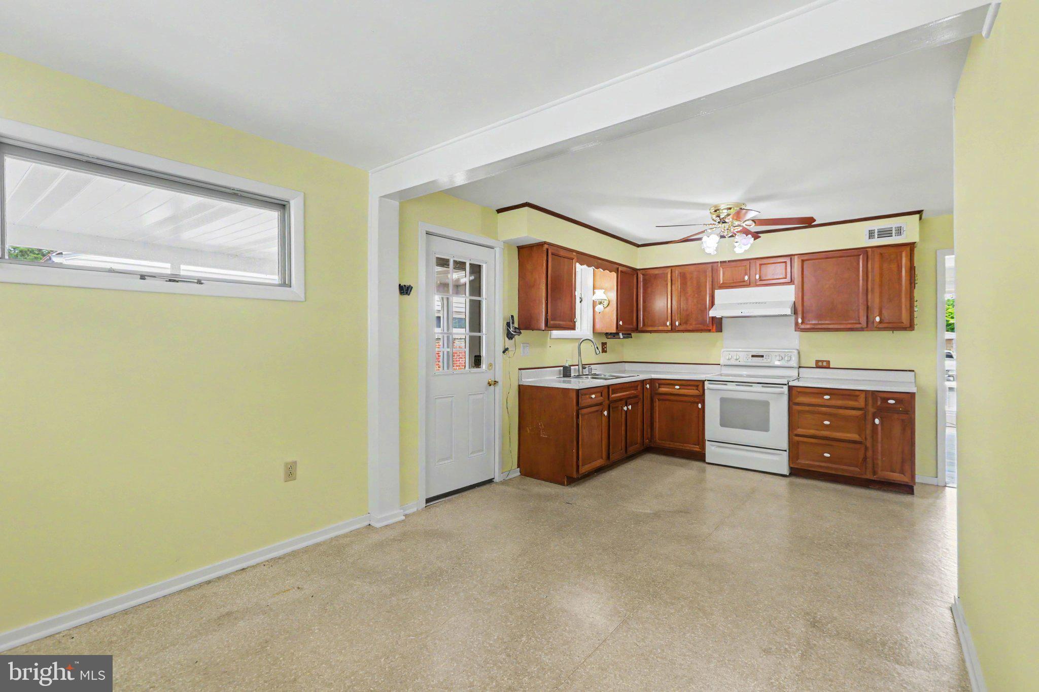 OAKWOOD PARK - Residential