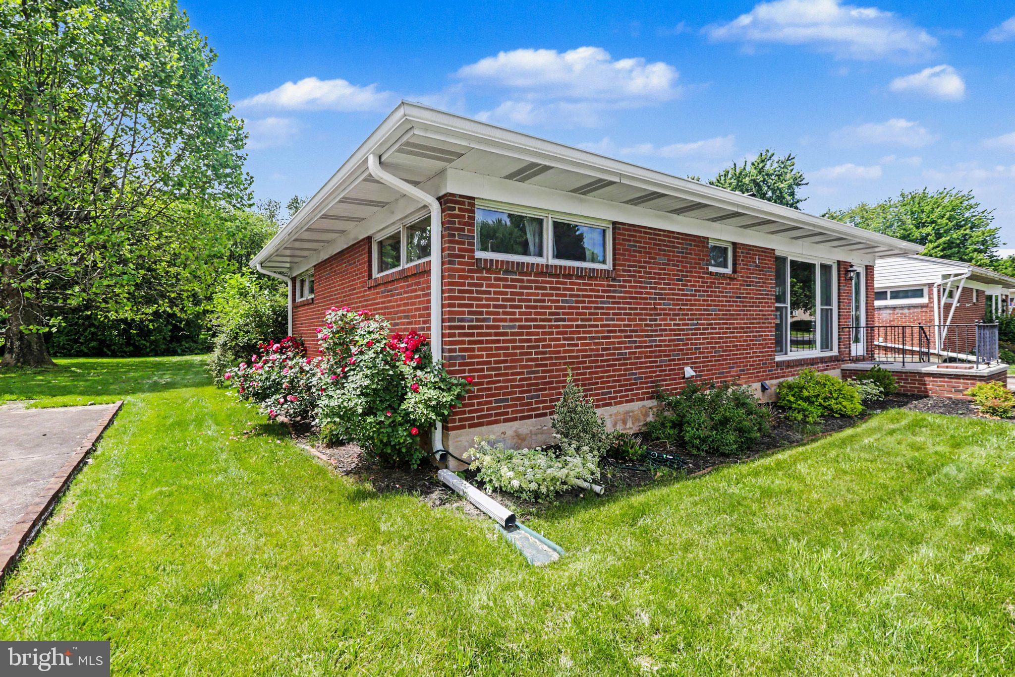 OAKWOOD PARK - Residential