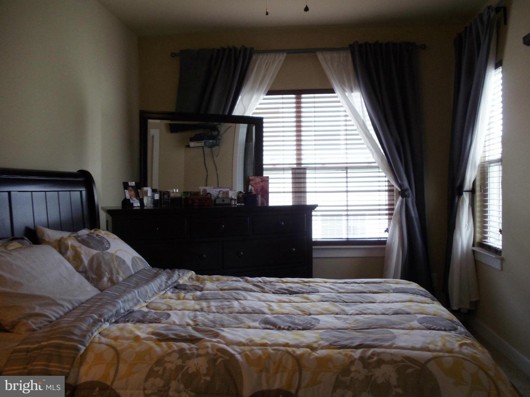 WOODSTREAM - Residential Lease