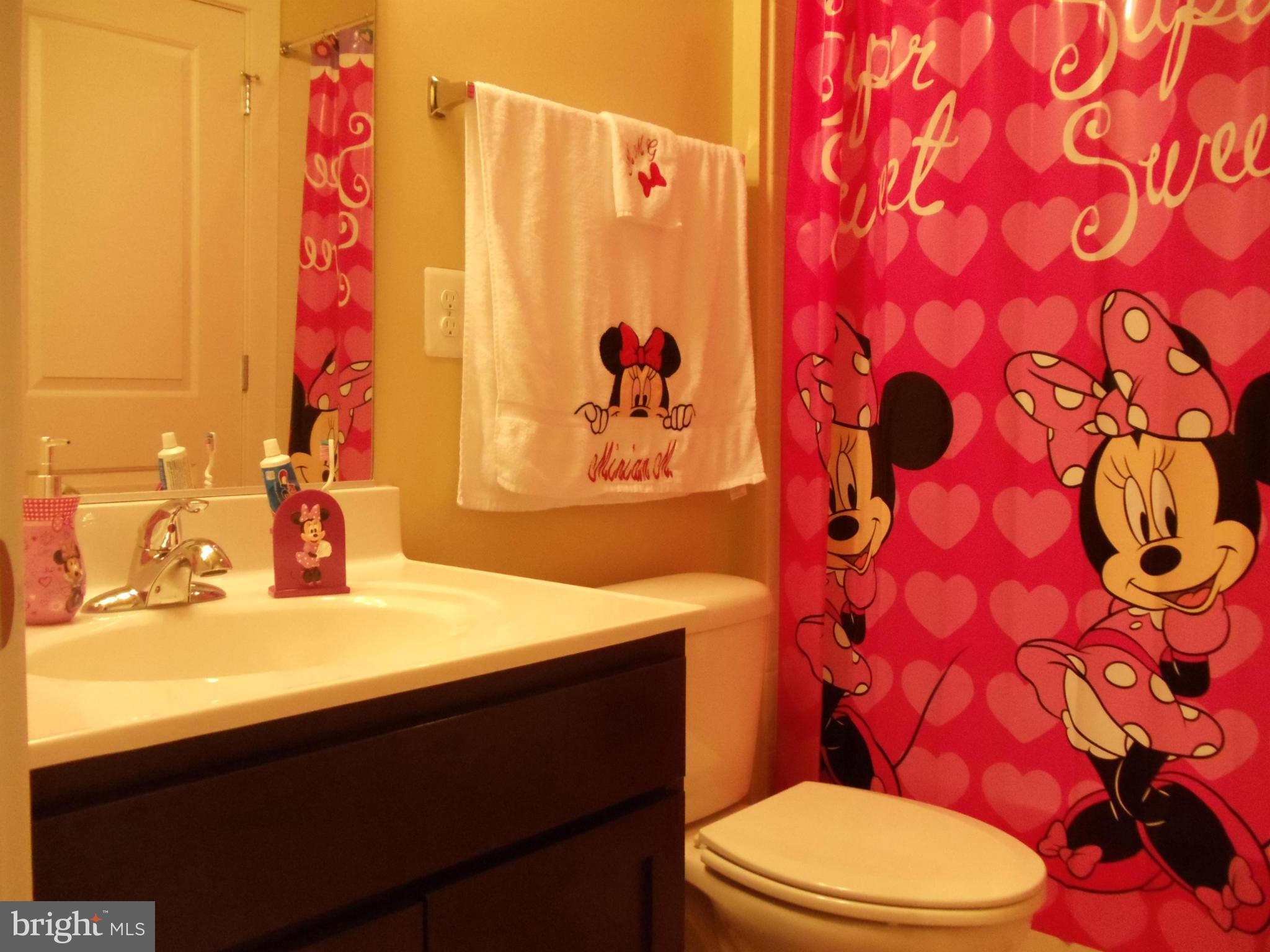 WOODSTREAM - Residential Lease