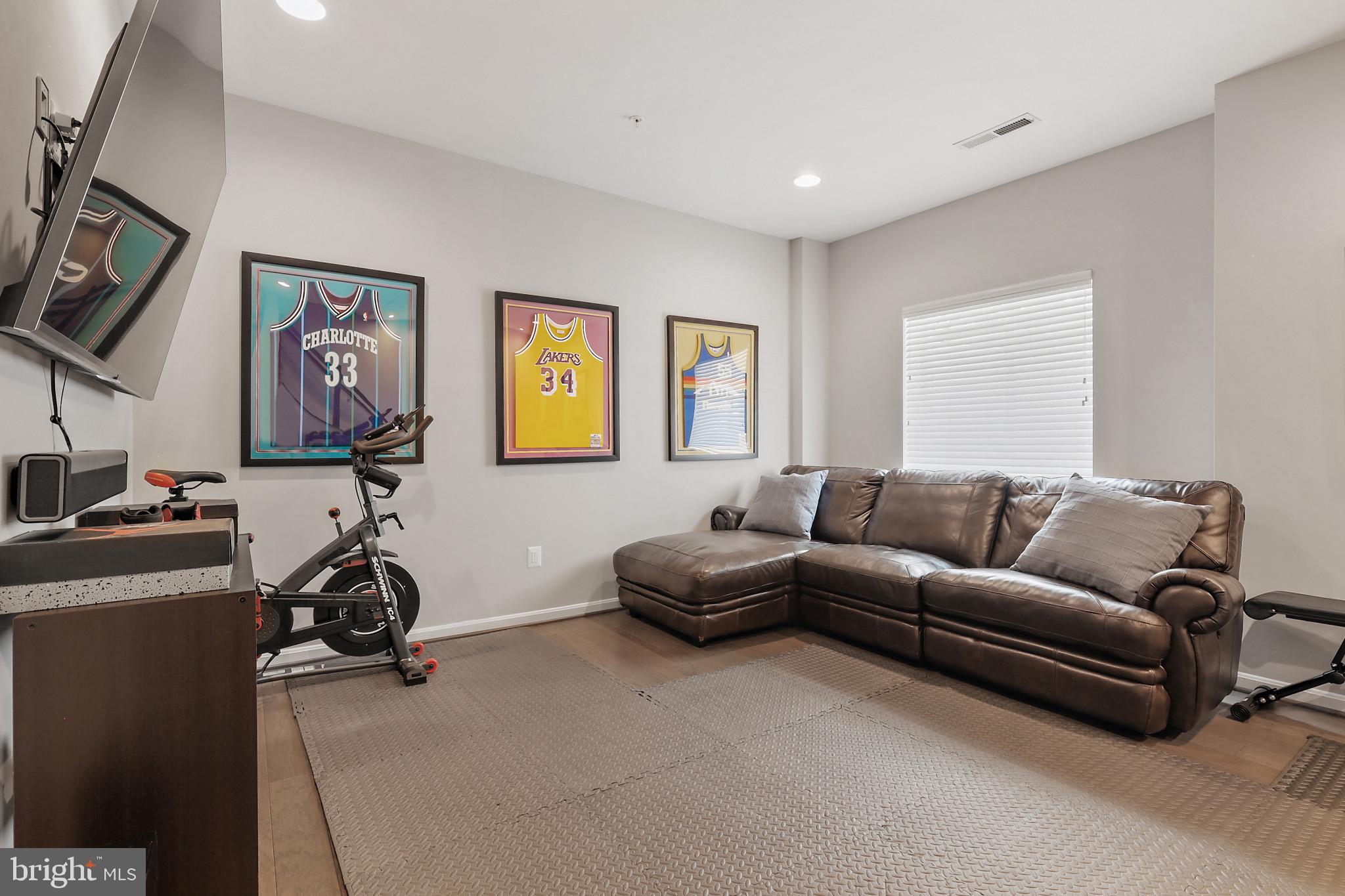 FEDERAL PLACE - Residential