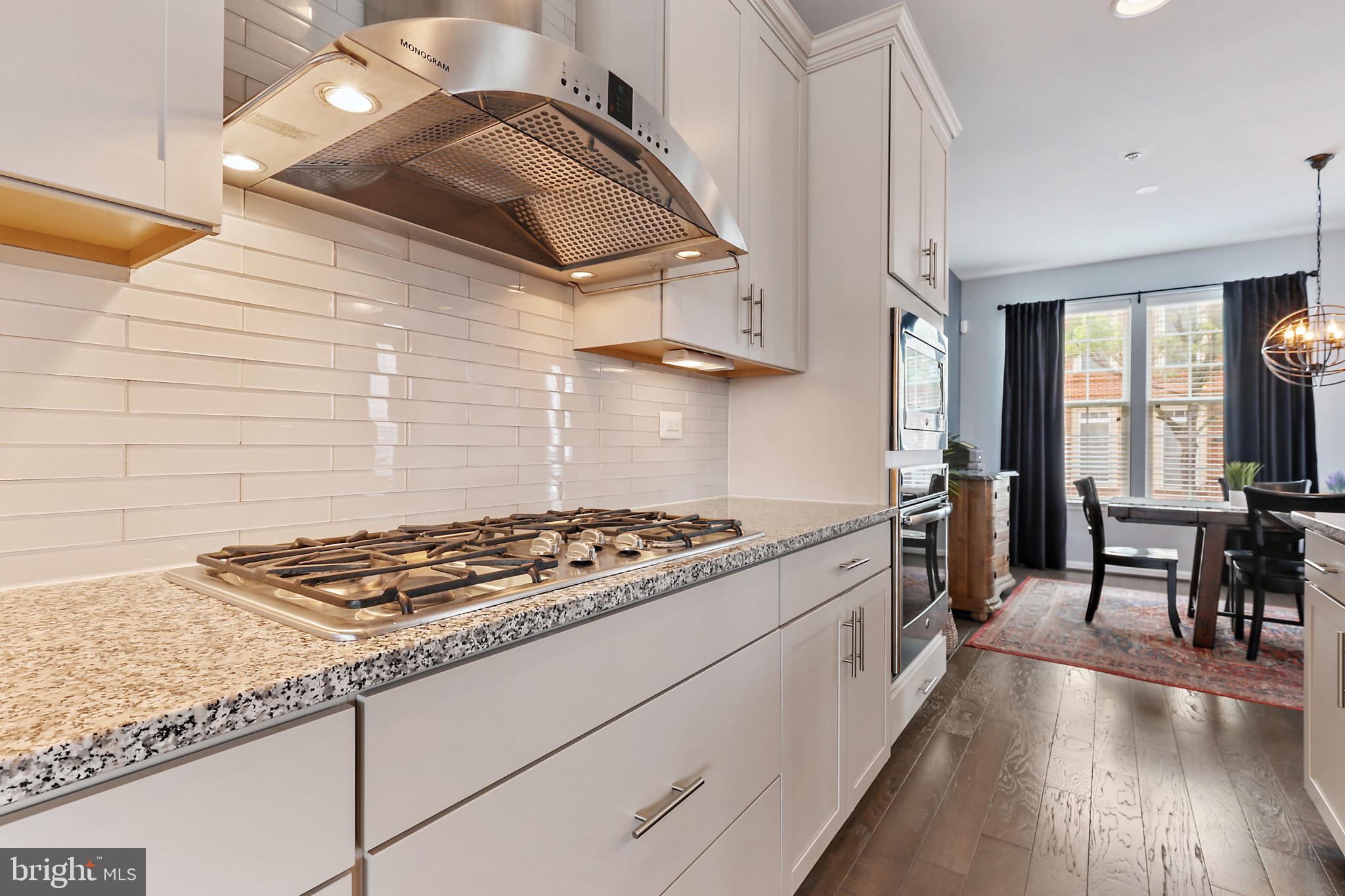 FEDERAL PLACE - Residential