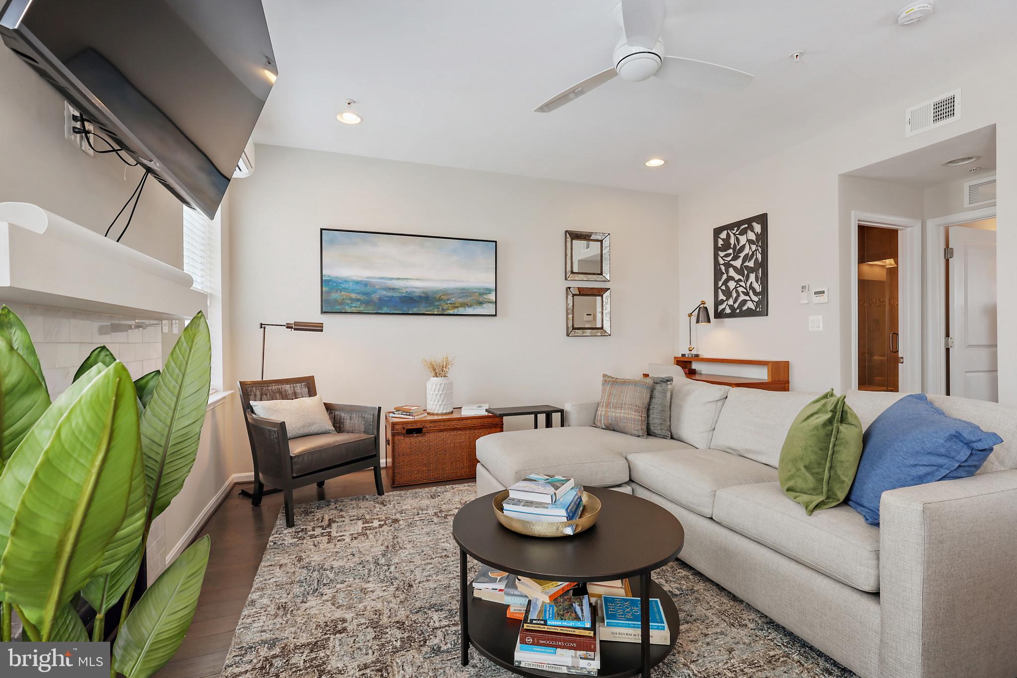 FEDERAL PLACE - Residential