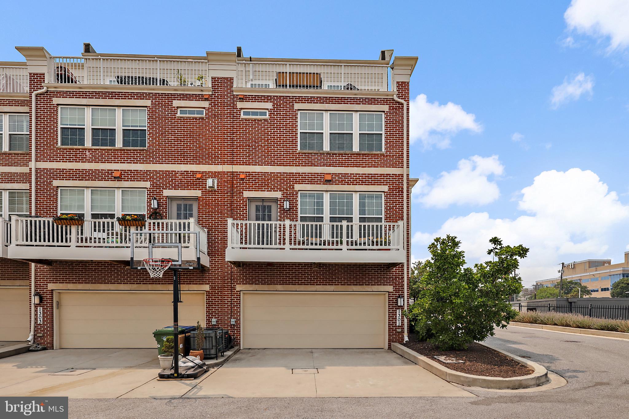 FEDERAL PLACE - Residential