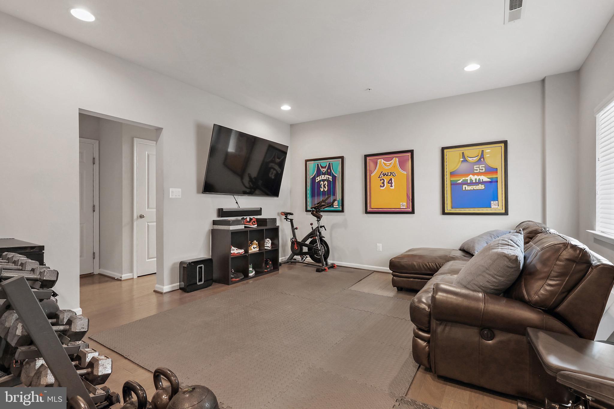 FEDERAL PLACE - Residential