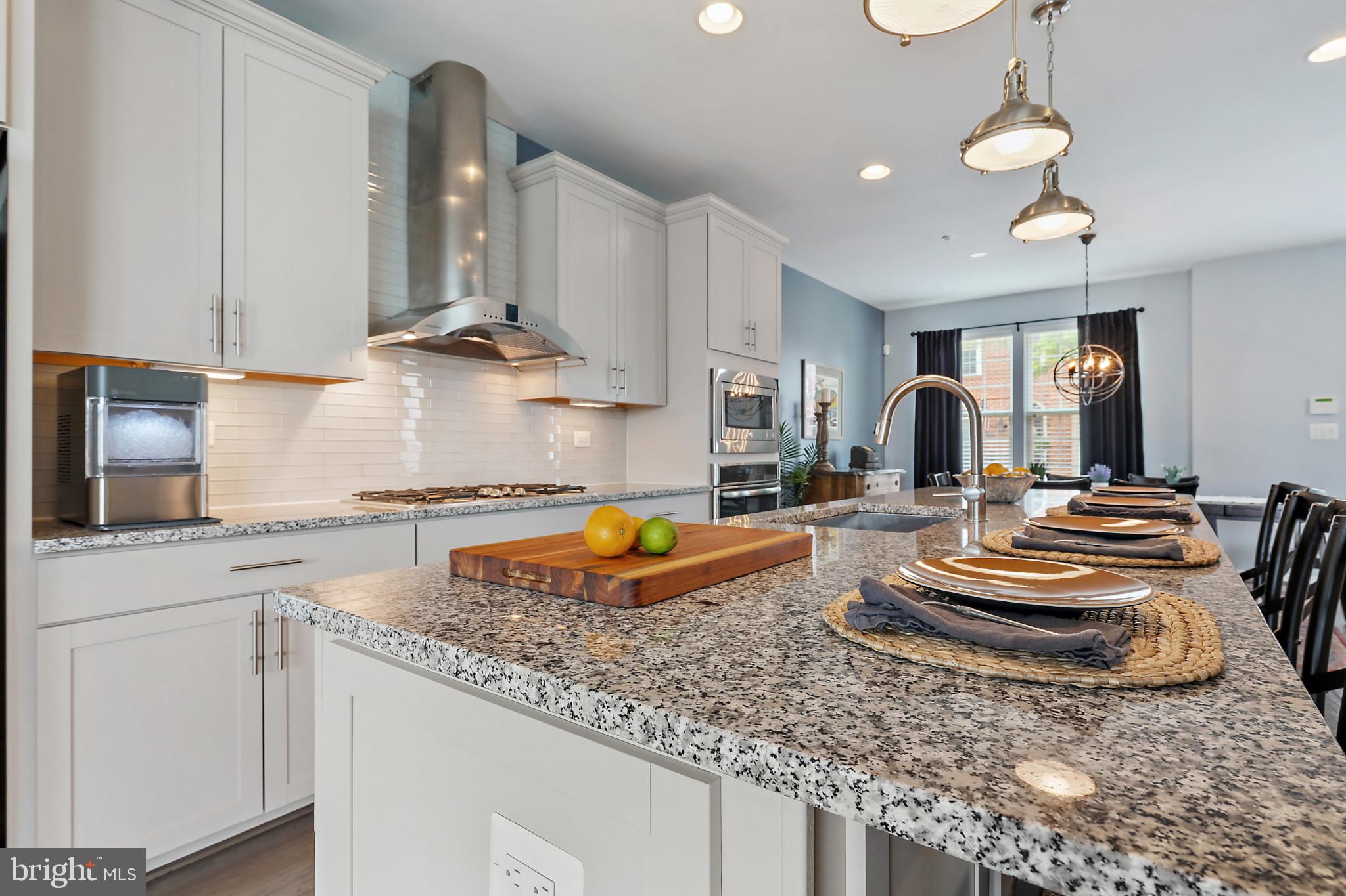 FEDERAL PLACE - Residential