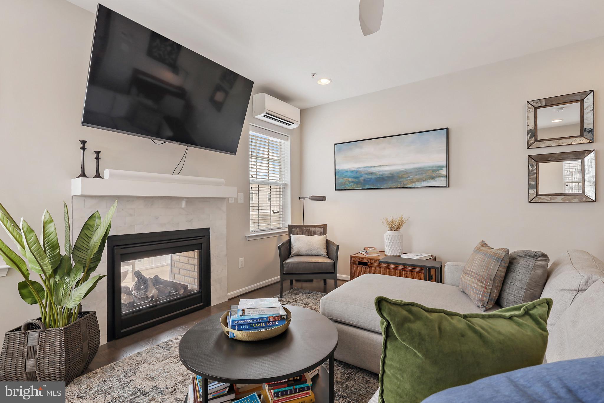 FEDERAL PLACE - Residential