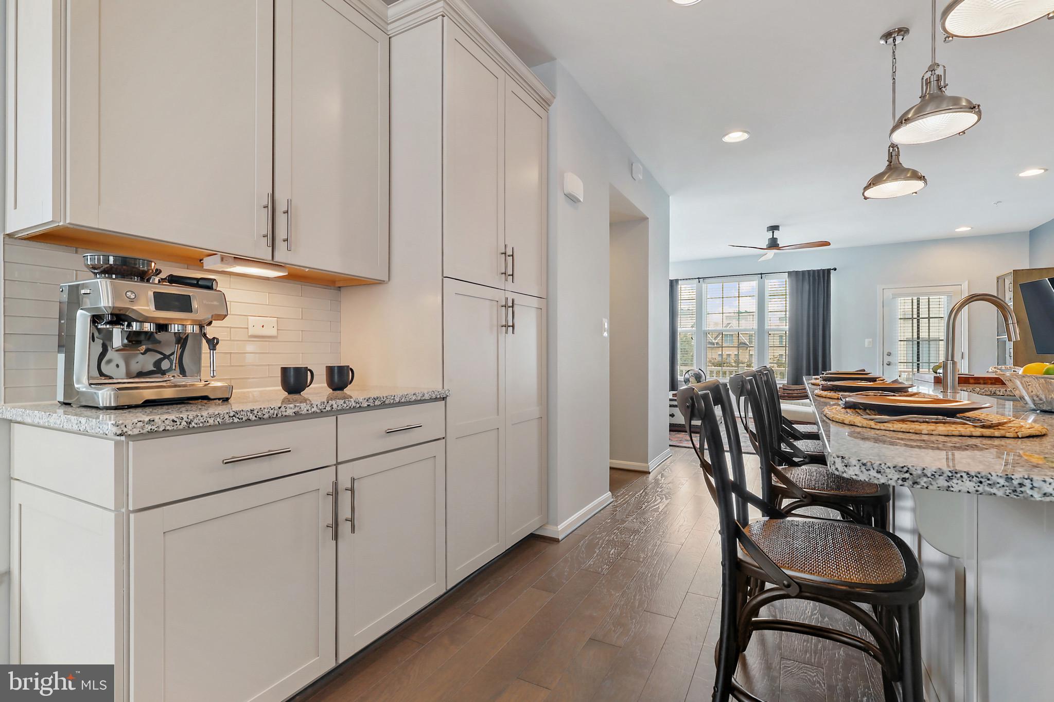 FEDERAL PLACE - Residential