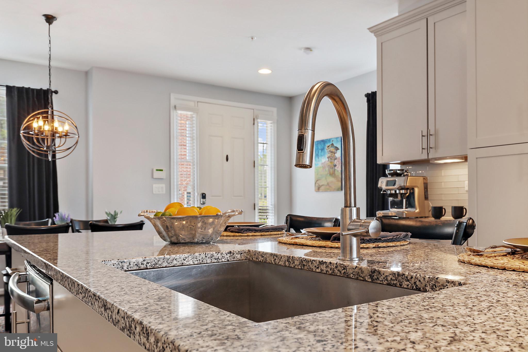 FEDERAL PLACE - Residential