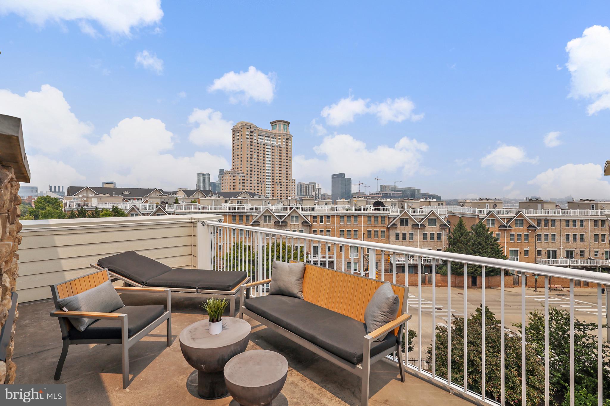 FEDERAL PLACE - Residential