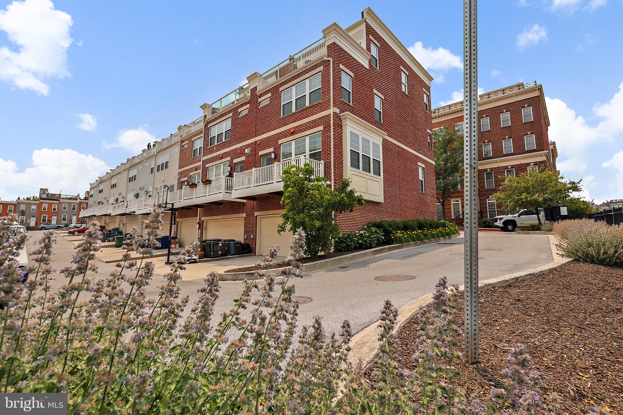 FEDERAL PLACE - Residential