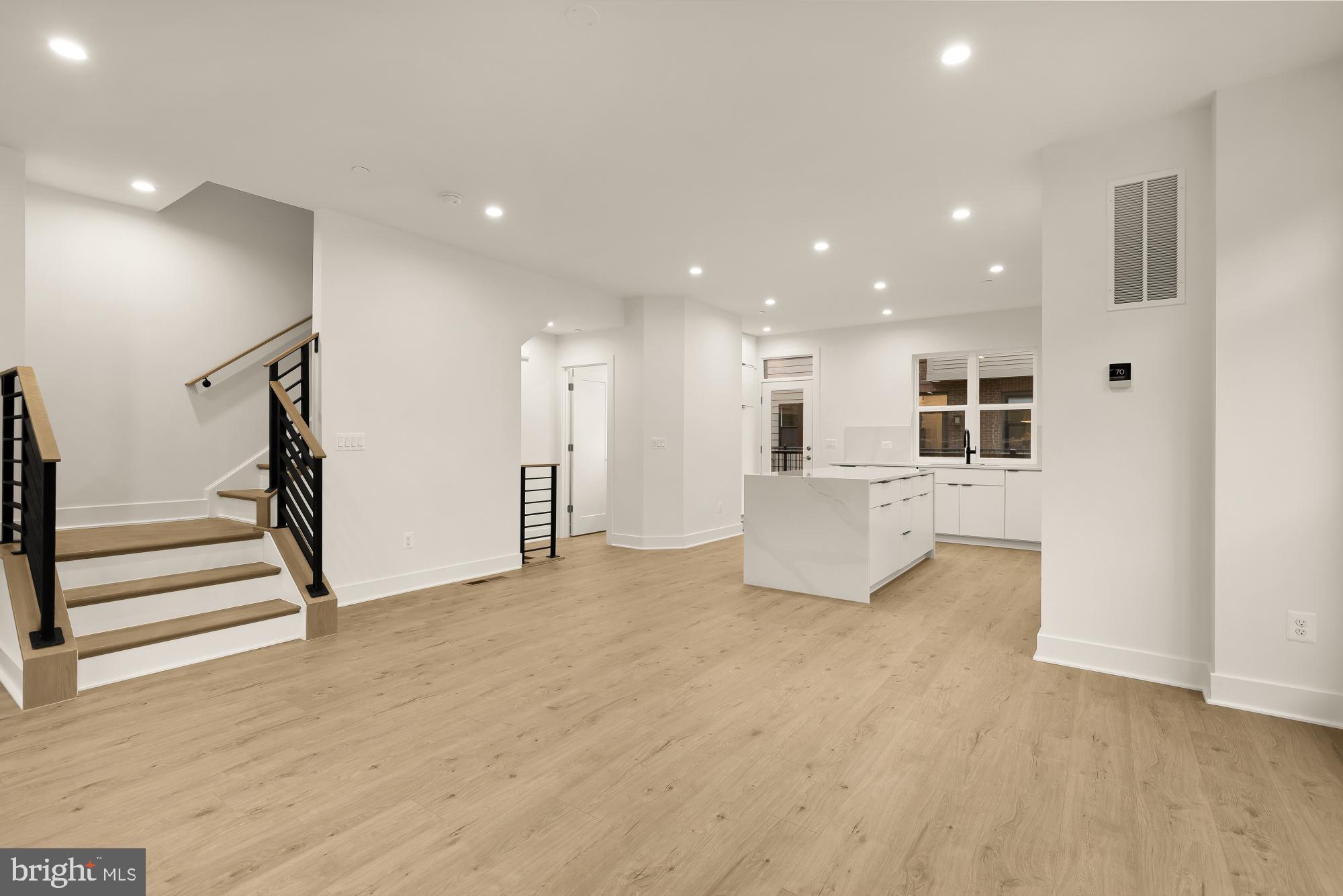 BETHESDA - Residential Lease