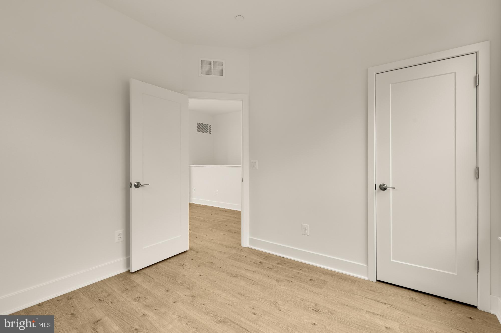 BETHESDA - Residential Lease