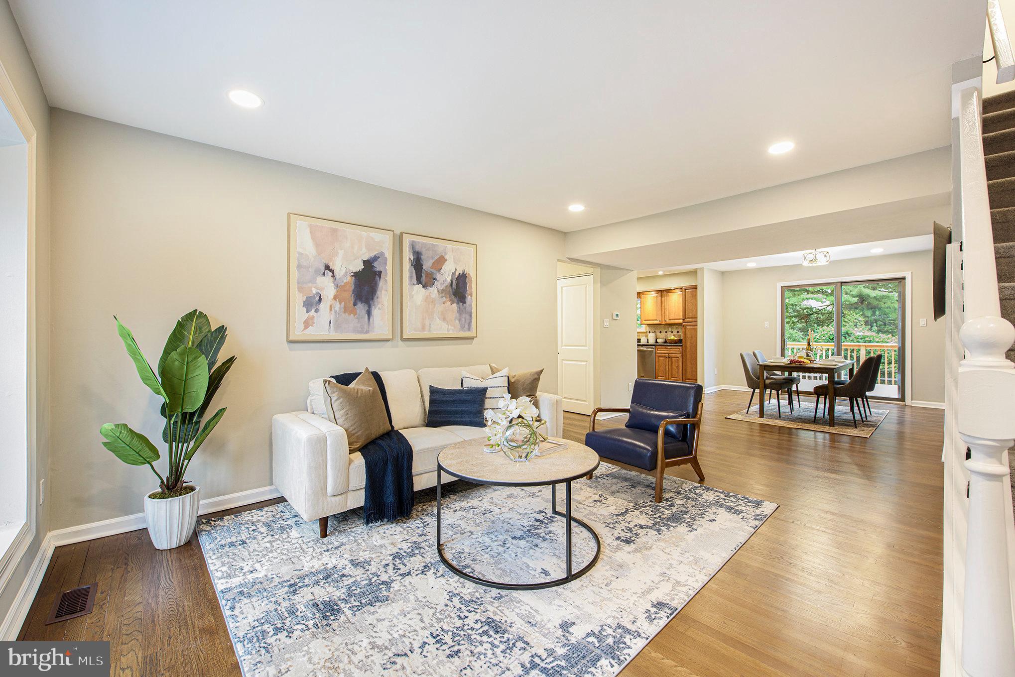10 GOLDENROD LANE