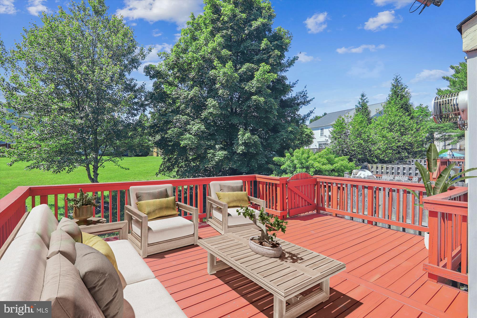 LONGMEAD - Residential